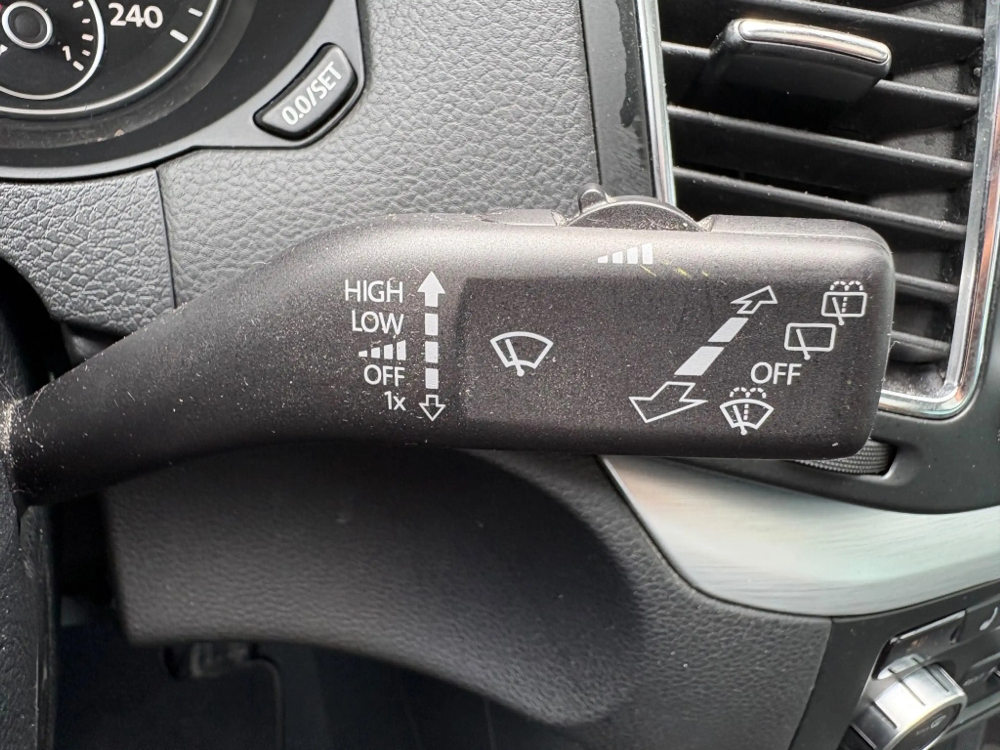 Volkswagen Sharan 2.0 TSI Highline 7p Trekhaak 200PK Pano Cruise Con — photo 19