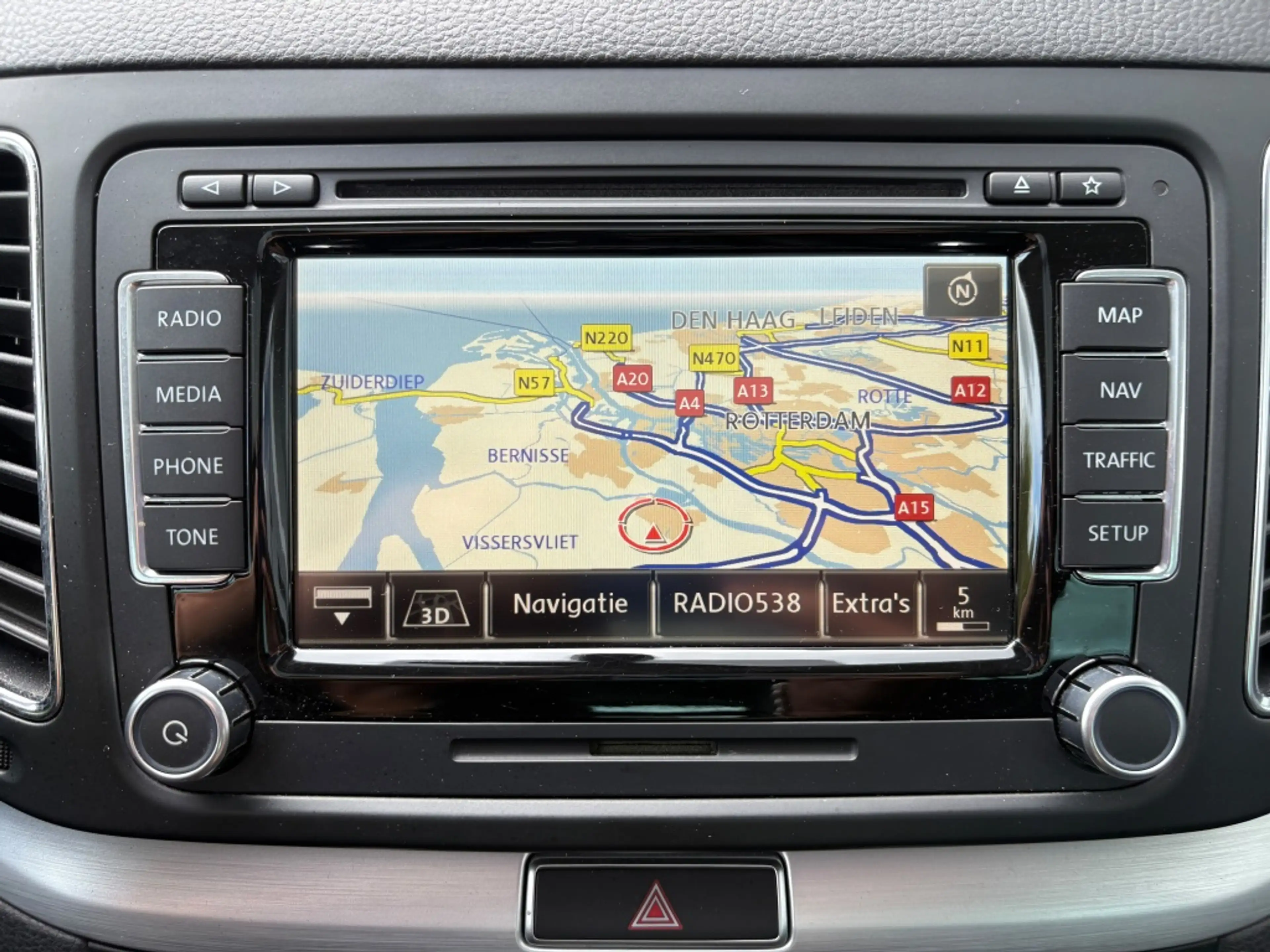 Volkswagen Sharan 2.0 TSI Highline 7p Trekhaak 200PK Pano Cruise Con — photo 16