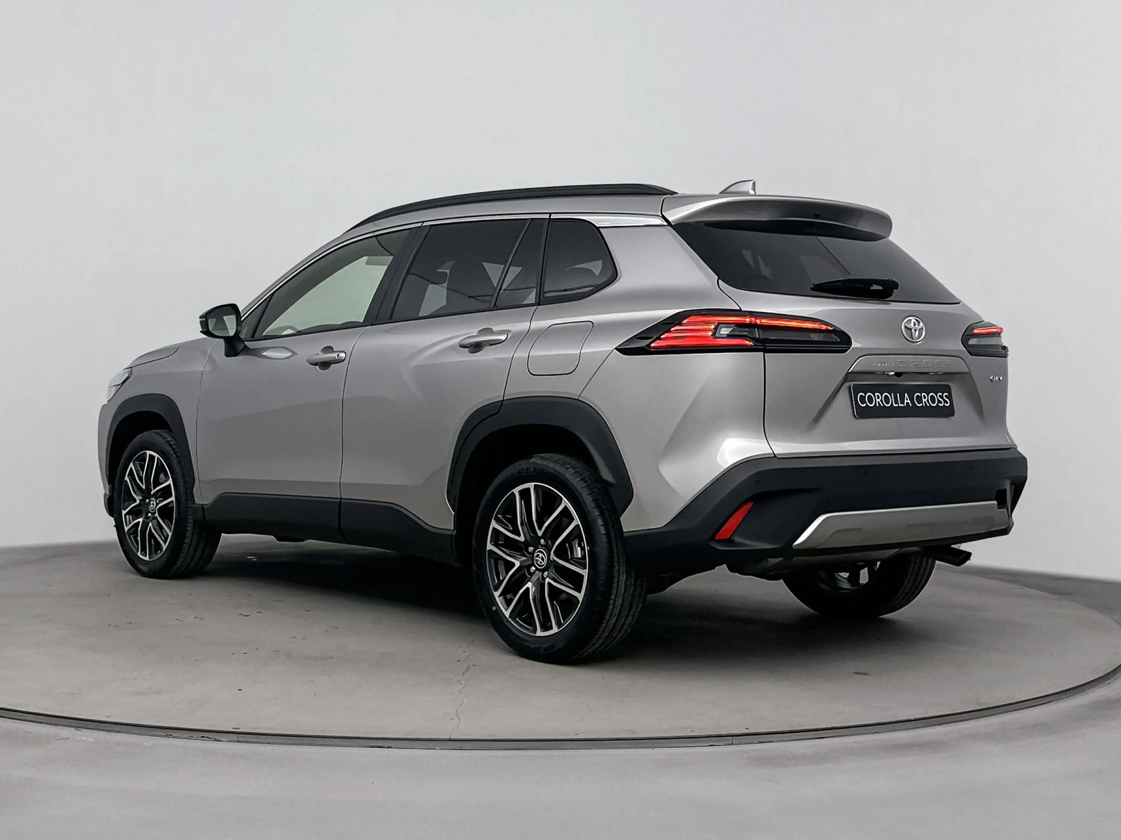 Toyota Corolla Cross Hybrid 180 Dynamic | Apple Carplay & Android Auto — photo 5