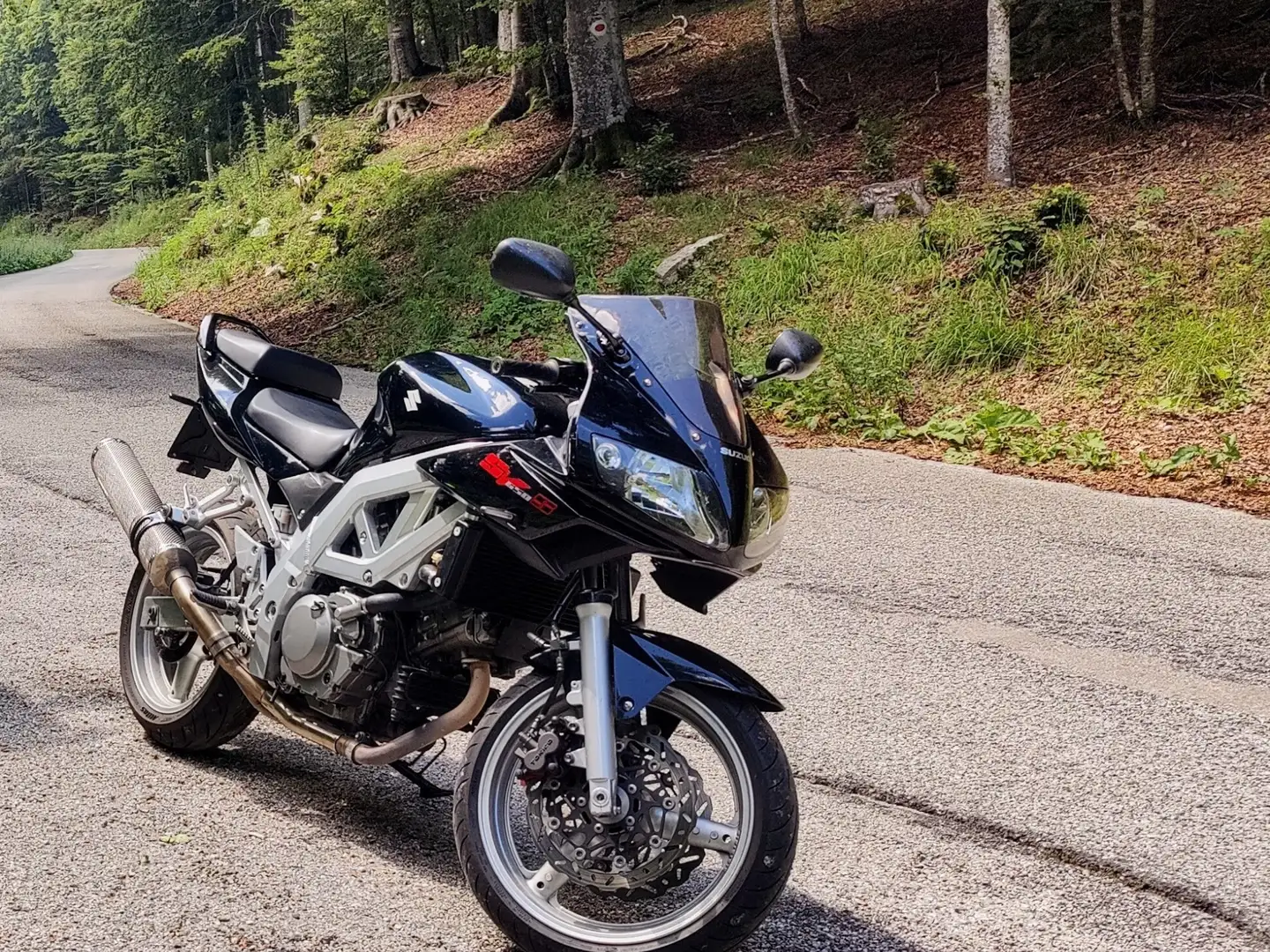 Suzuki SV 650 SV650S Negro - 1