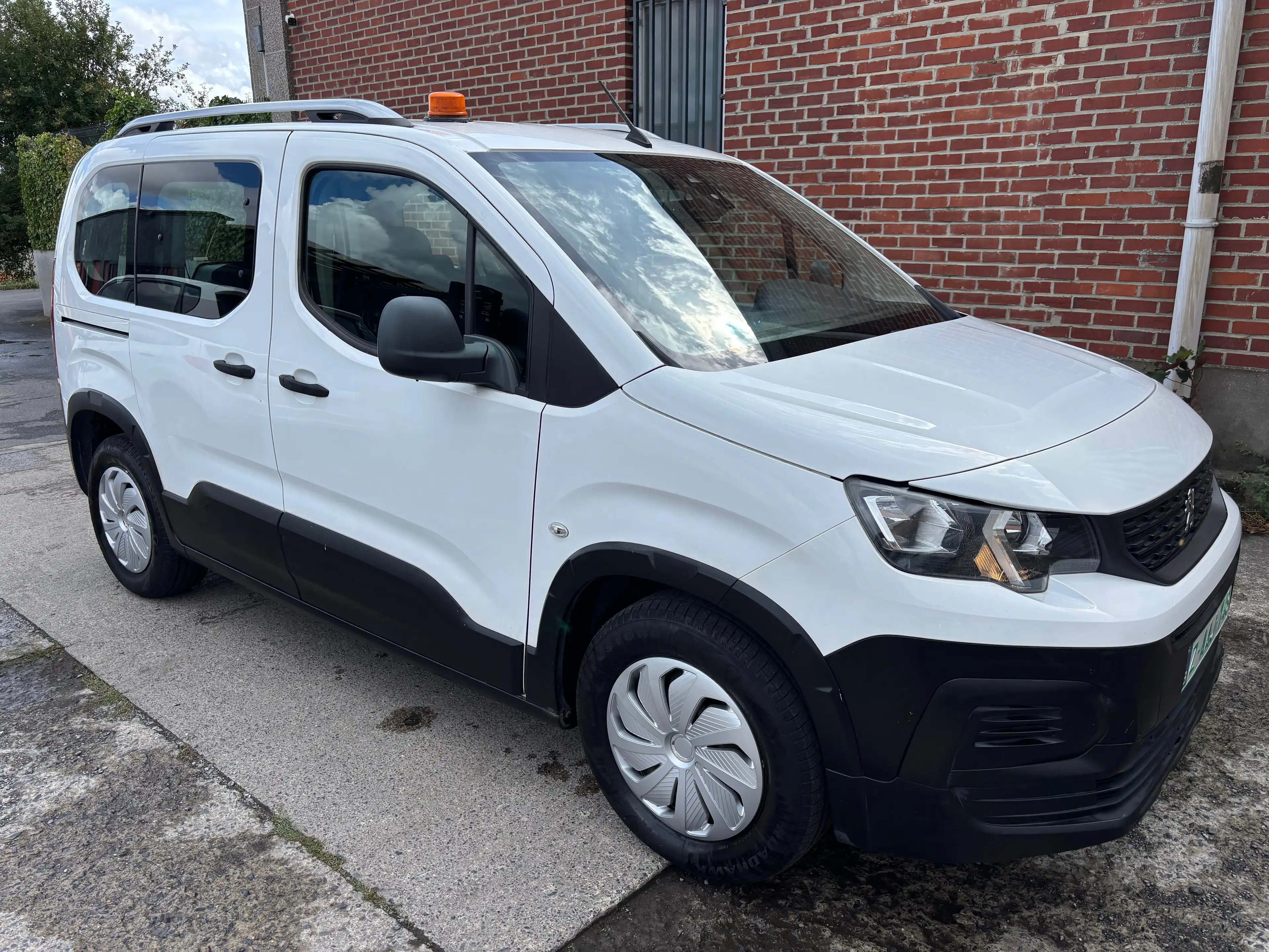 Peugeot Rifter Rifter 1.5 BlueHDi — photo 2
