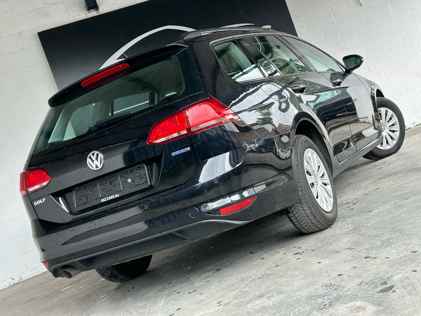 Volkswagen Golf Variant 1.6 CR TDi * 1ER PROP + CLIM + GPS + EURO 6* Black - 2