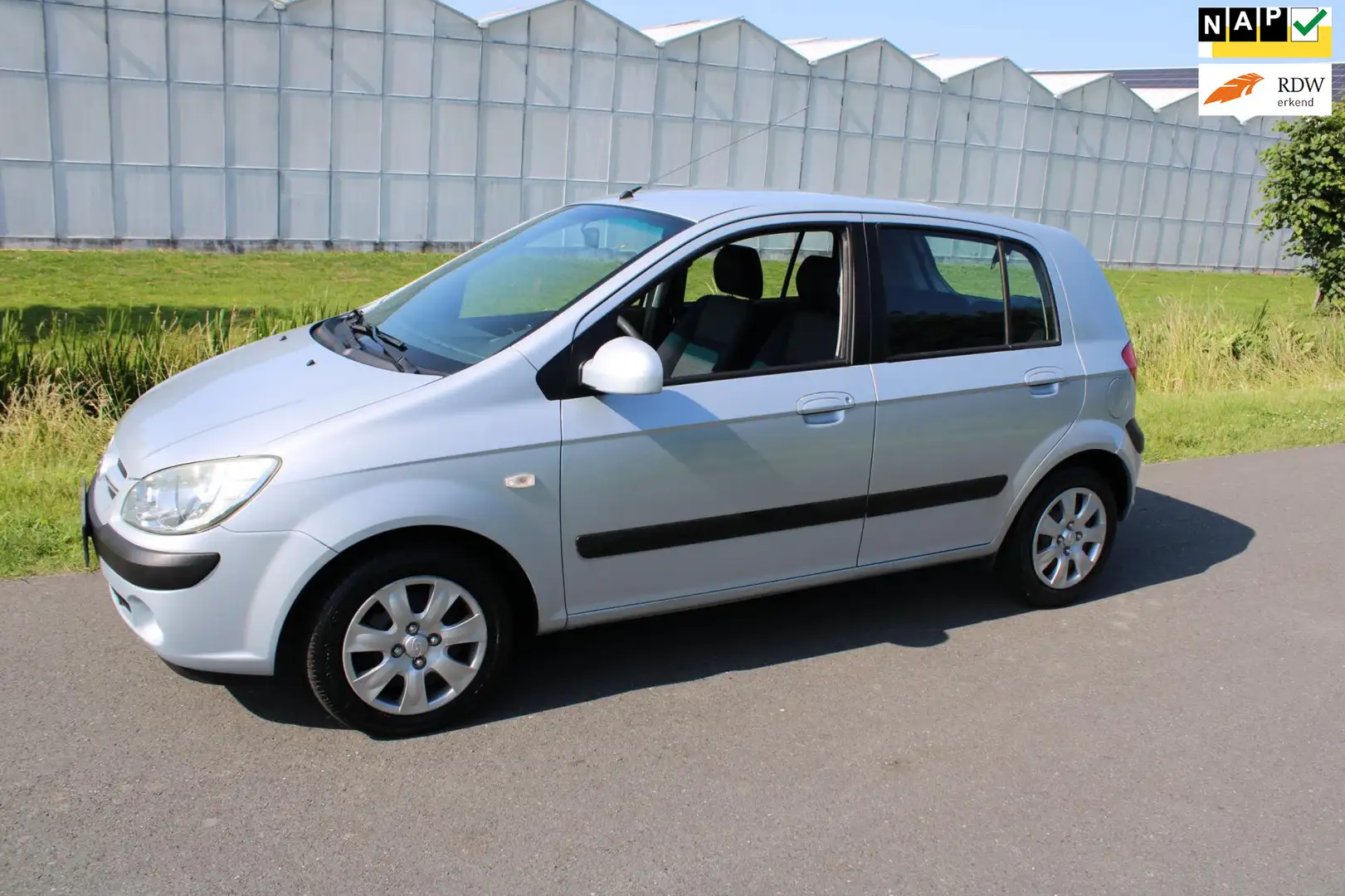 Hyundai Getz 1.4i Active Cool 5 Drs met Airco Grau - 1