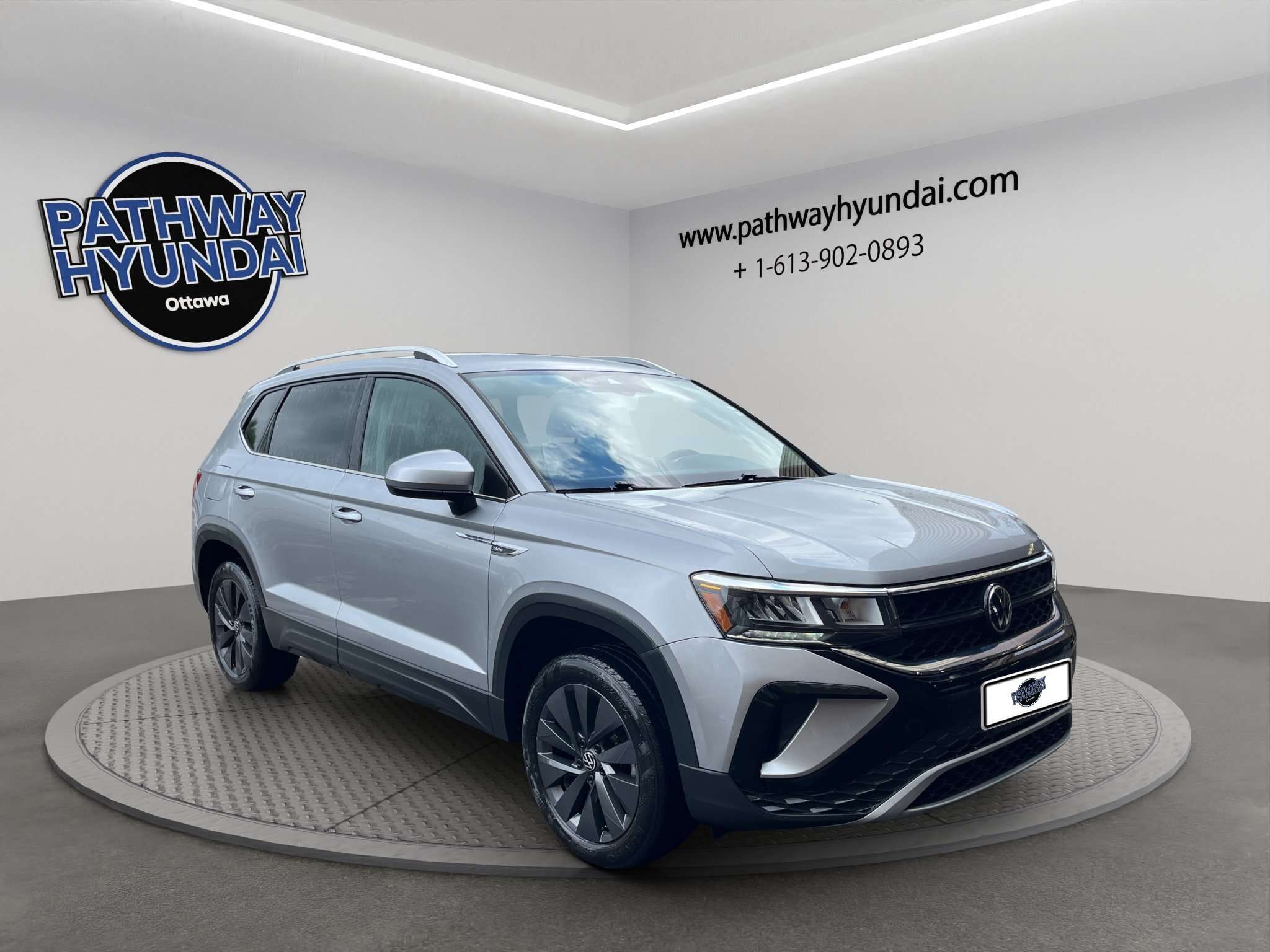 2024 Volkswagen Taos Comfortline | Reverse Cam | Heated Seats