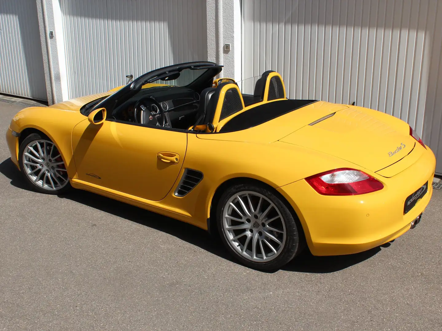 Porsche Boxster S: Scheckheft, Navi, 19", SCP, Exklusiv, Leder Gelb - 2