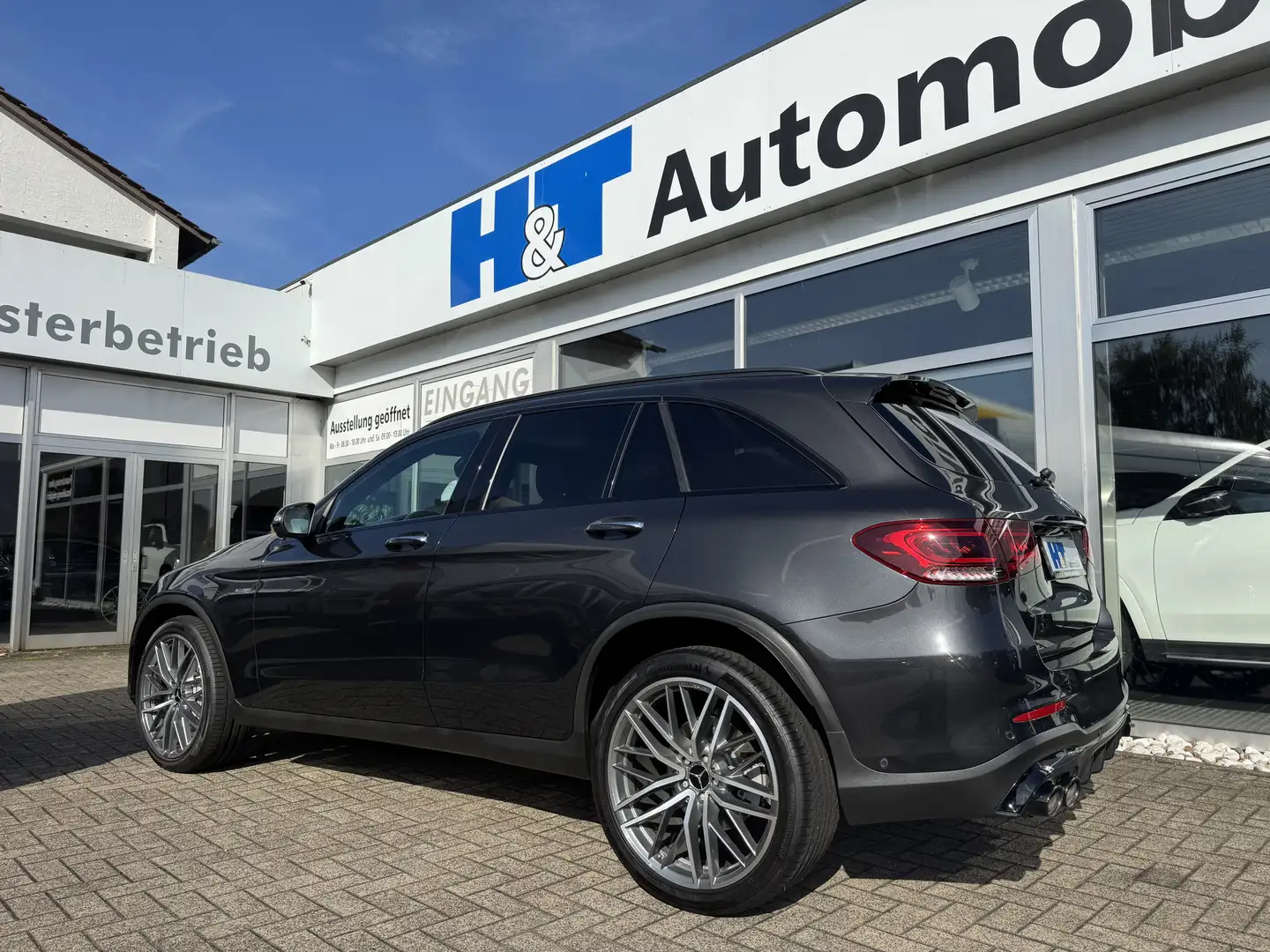 Mercedes-Benz GLC 43 AMG Pano Burm. vCP Kamera Grau - 2