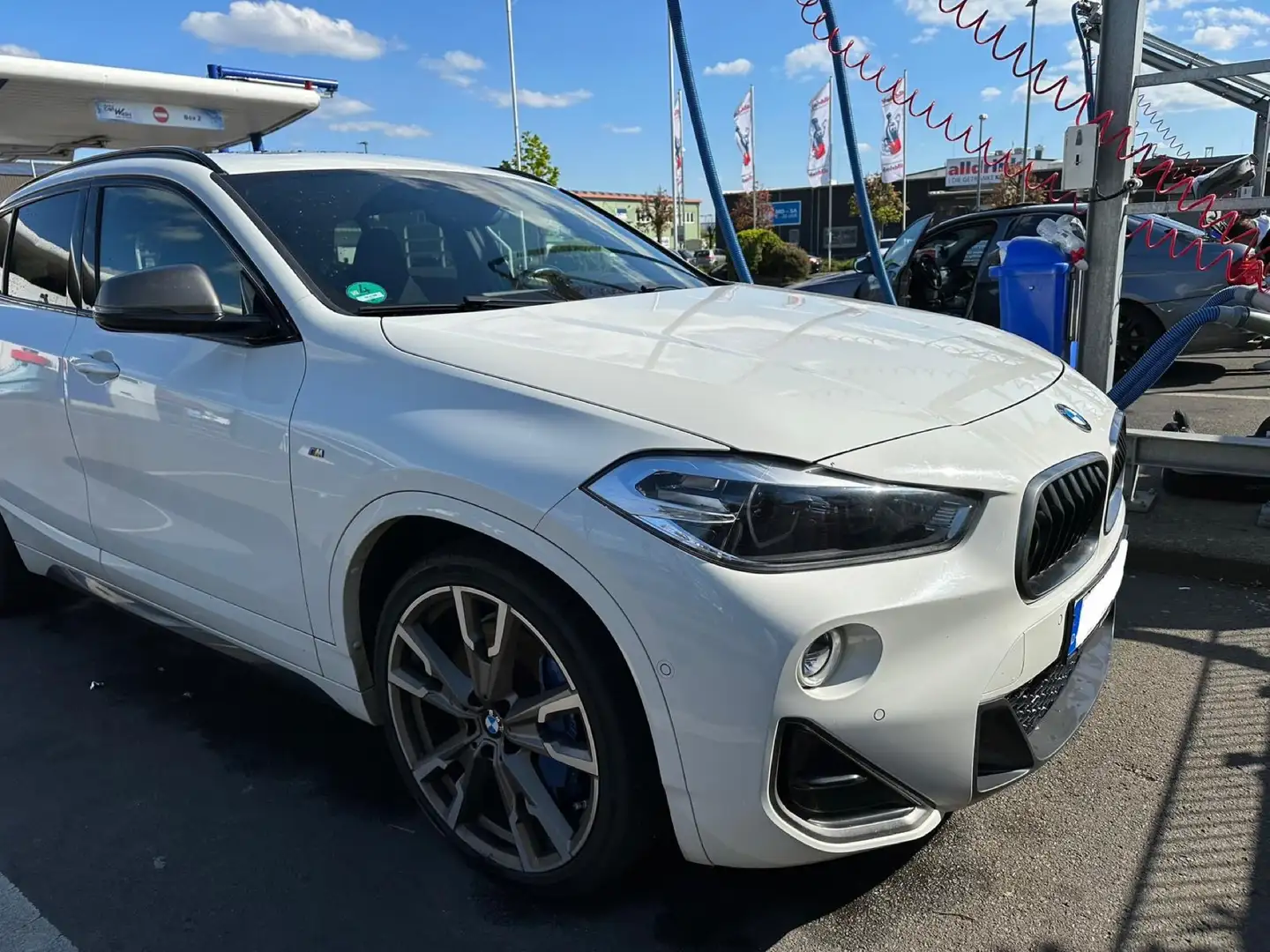 BMW X2 M M35i bijela - 1