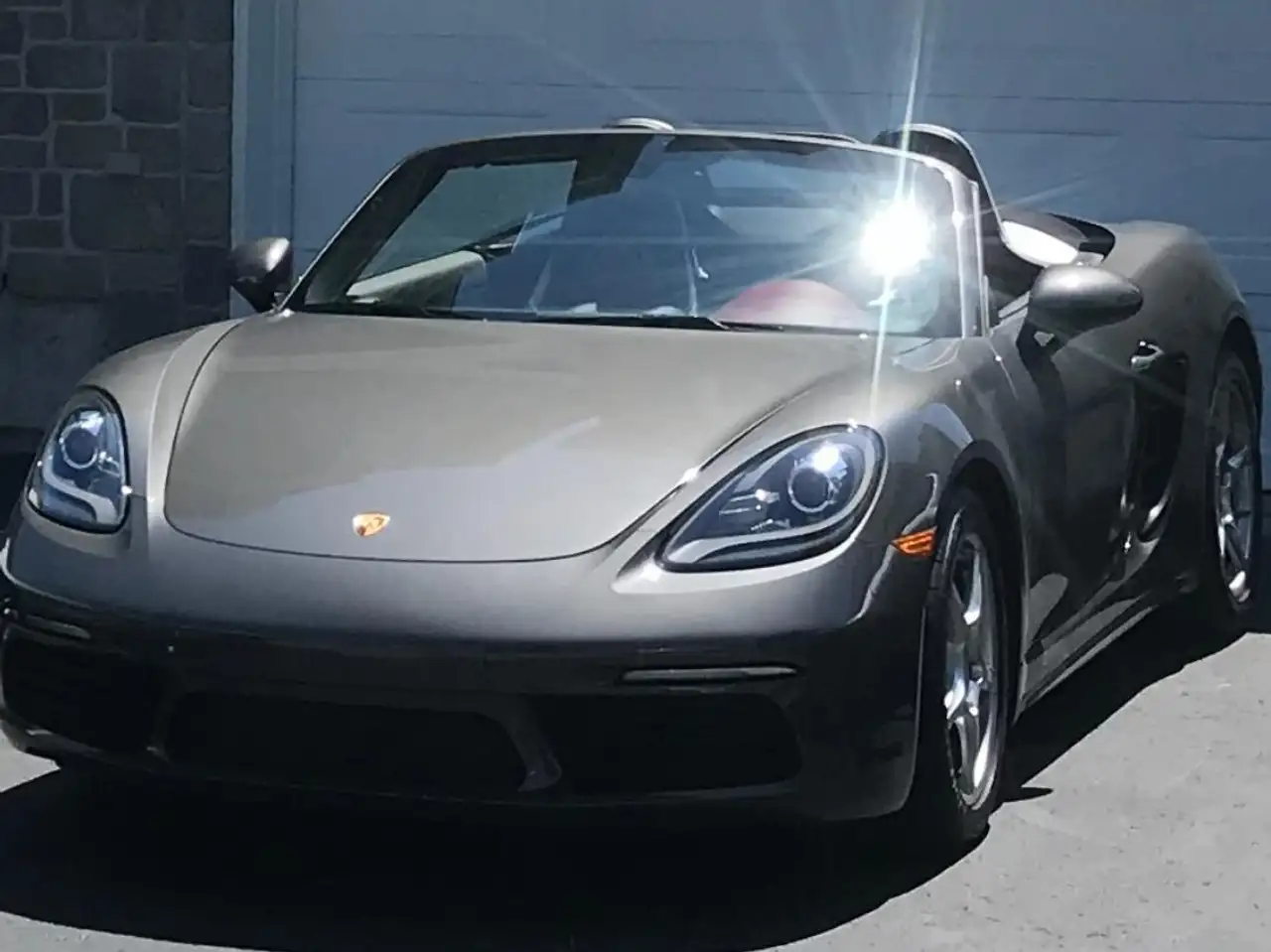Porsche 718 Boxster снимка Porsche 718 Boxster