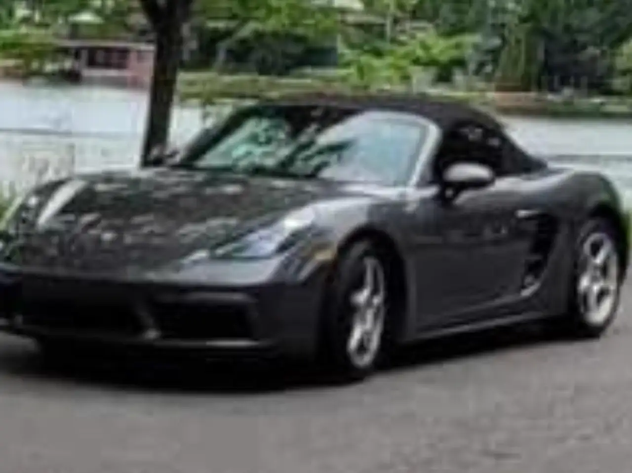 Porsche 718 Boxster снимка Porsche 718 Boxster
