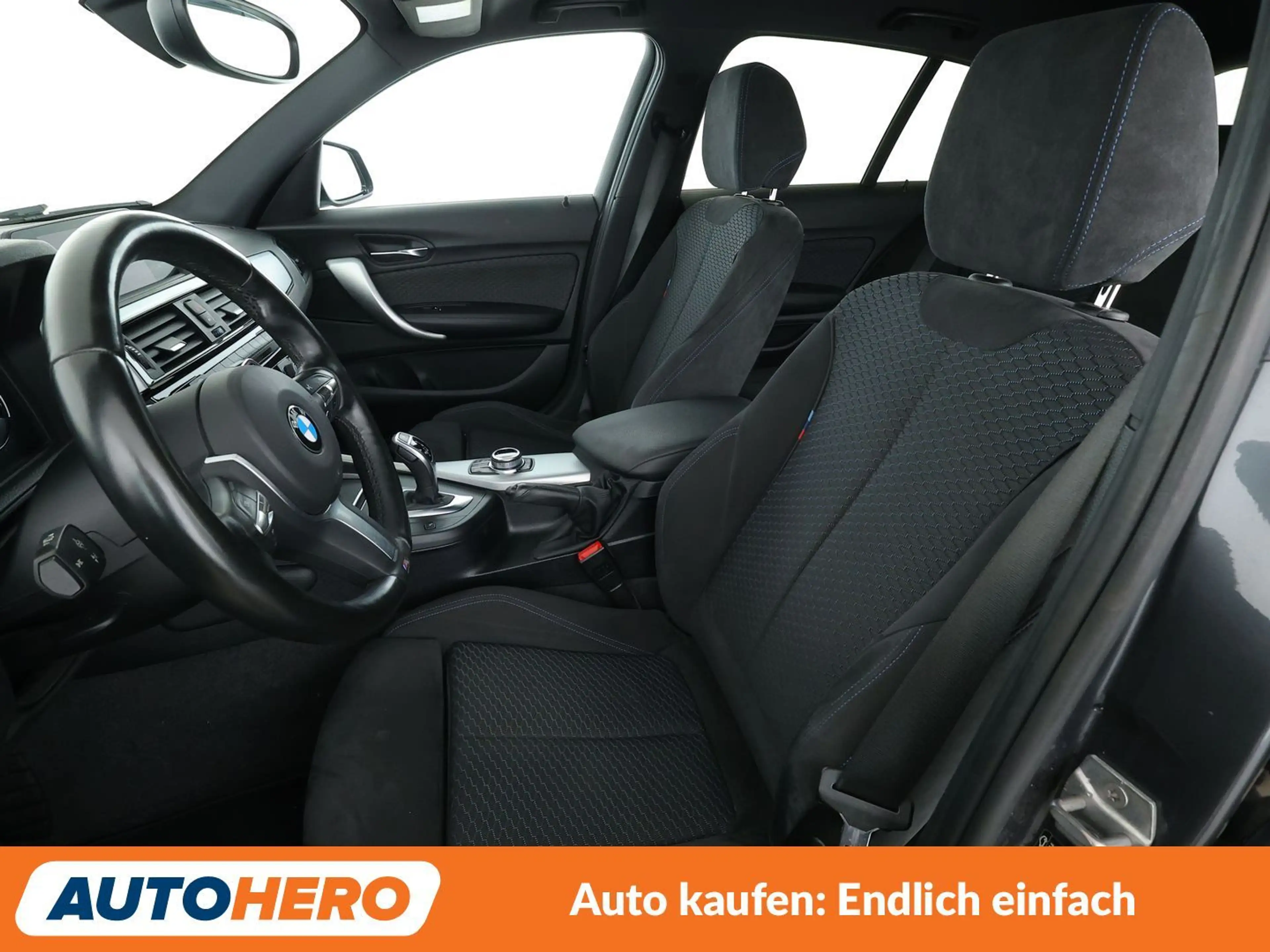 BMW 120 120i Edition M Sport Shadow Aut*NAVI*LED*TEMPO*PDC — photo 10