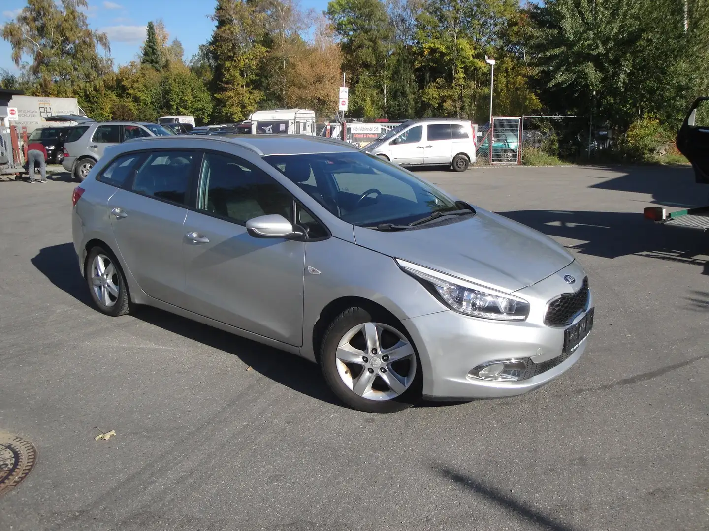 Kia Ceed / cee'd Grau - 2