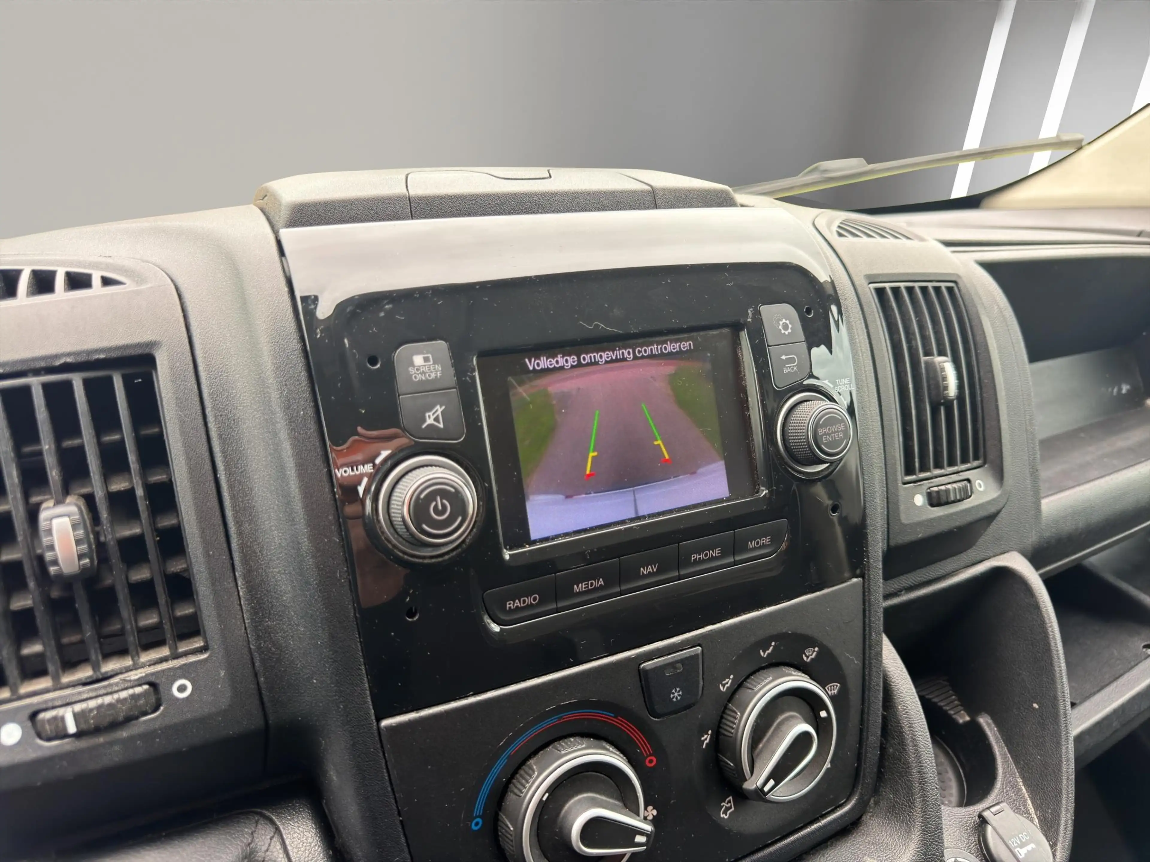 Citroen Jumper 30 2.2 BlueHDi 140 L2H2 Club Airco Camera — photo 17
