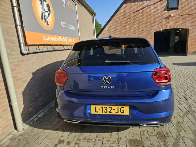Volkswagen Polo view 26