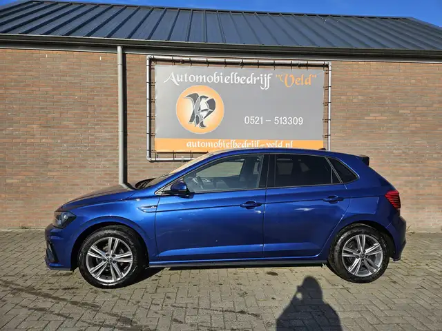 Volkswagen Polo view 3