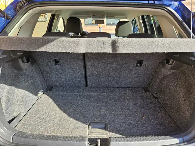 Volkswagen Polo view 27