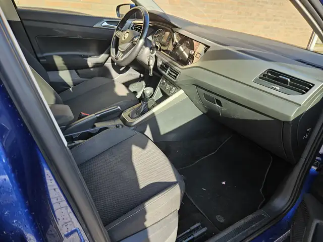 Volkswagen Polo view 29
