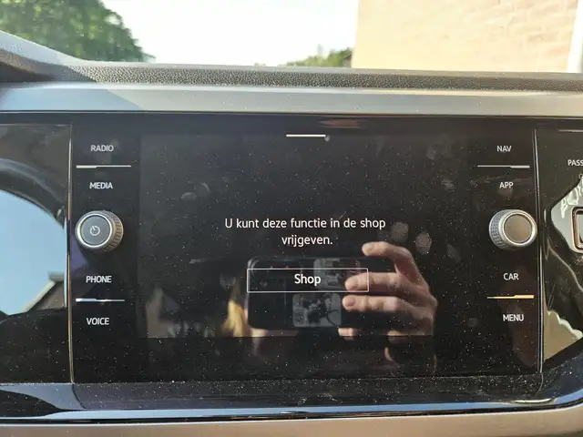 Volkswagen Polo view 12
