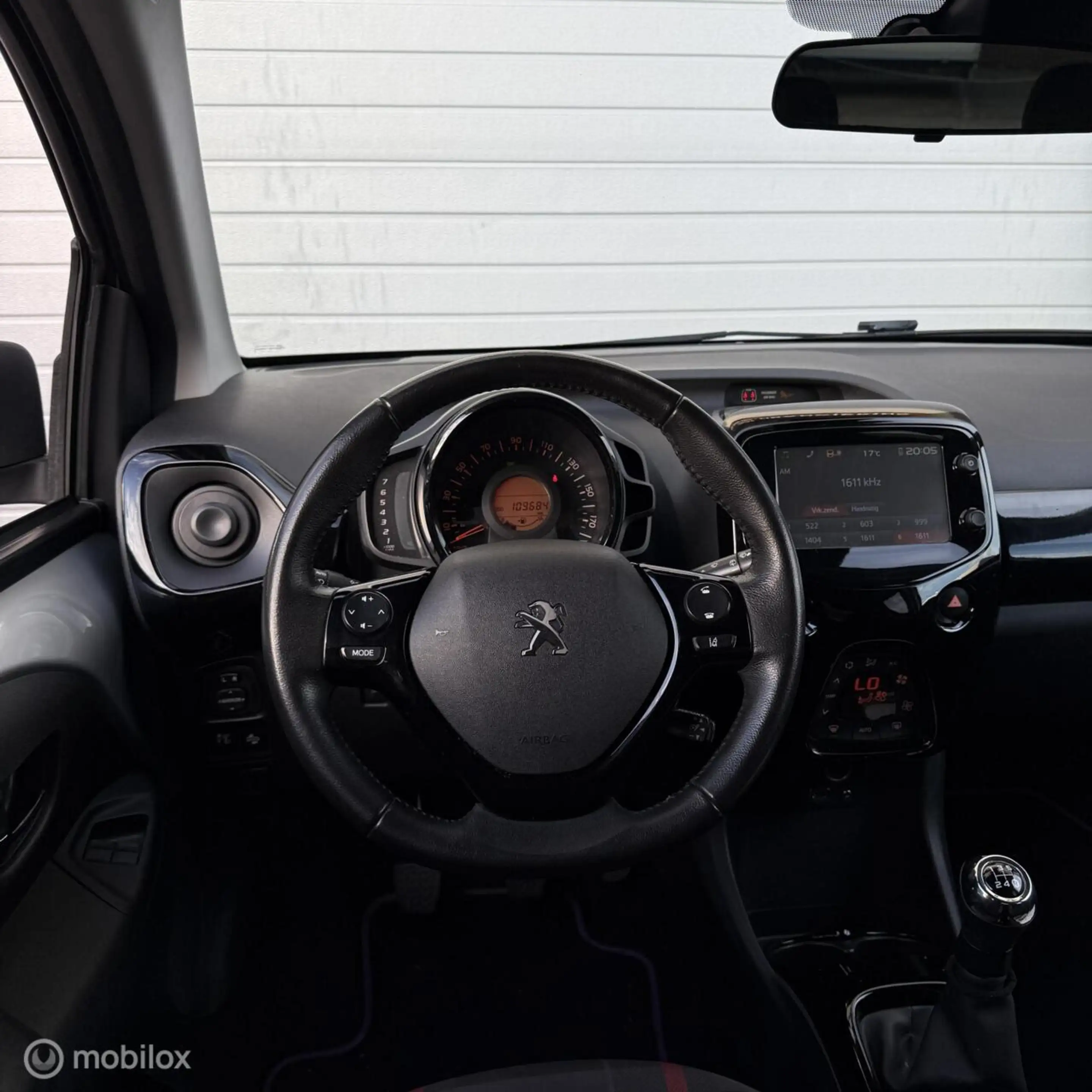Peugeot 108 1.2 Puretech GT-Line / KEYLESS / FULL OPTION — photo 8