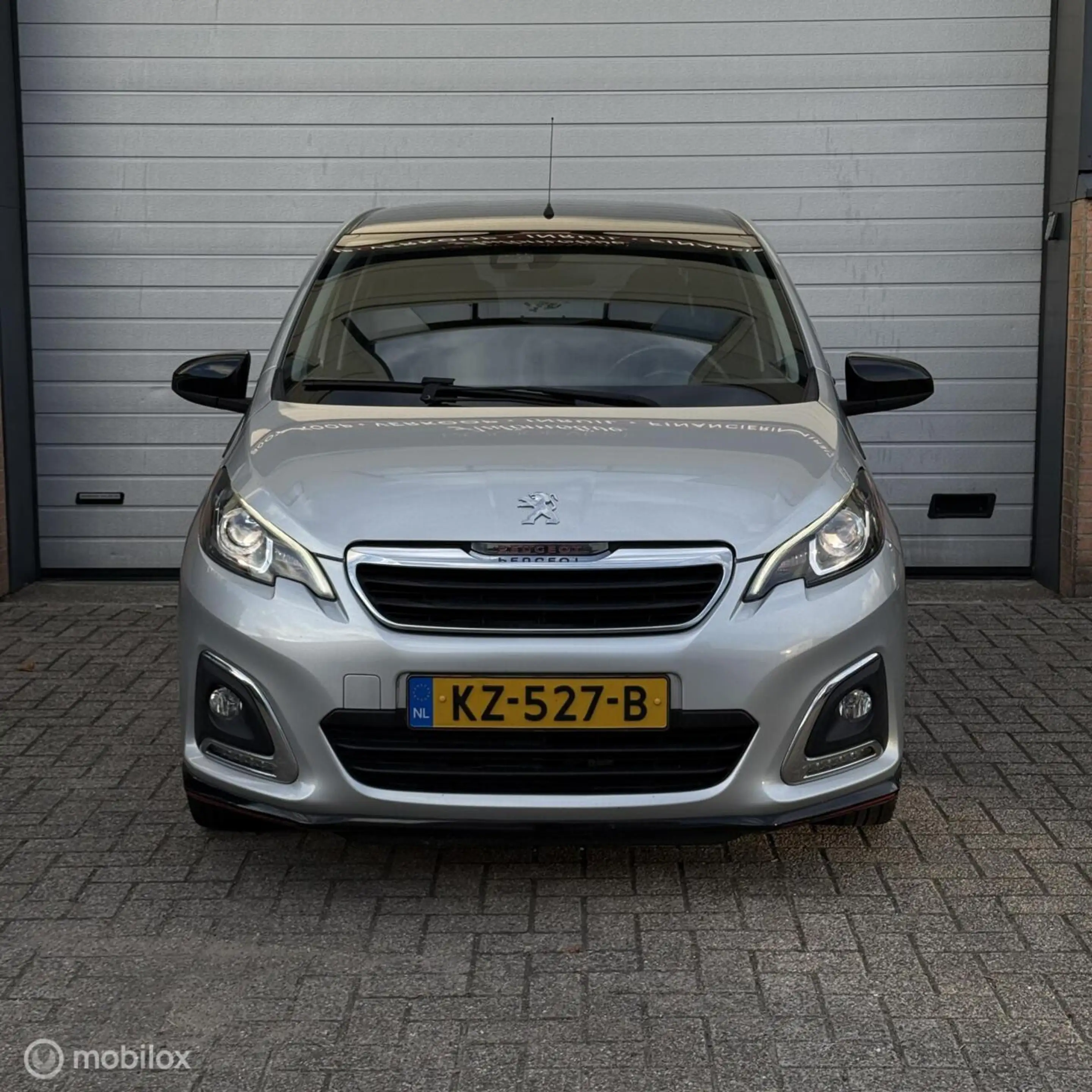 Peugeot 108 1.2 Puretech GT-Line / KEYLESS / FULL OPTION — photo 6