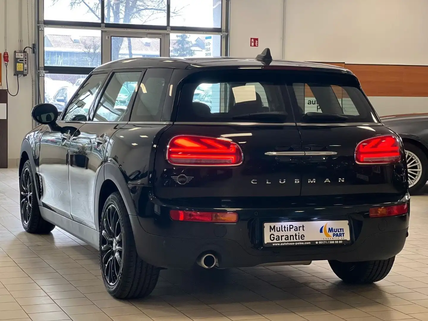 MINI Cooper D Clubman Cooper D Navi/SportSitze/Apple/KeyLessGo Schwarz - 2