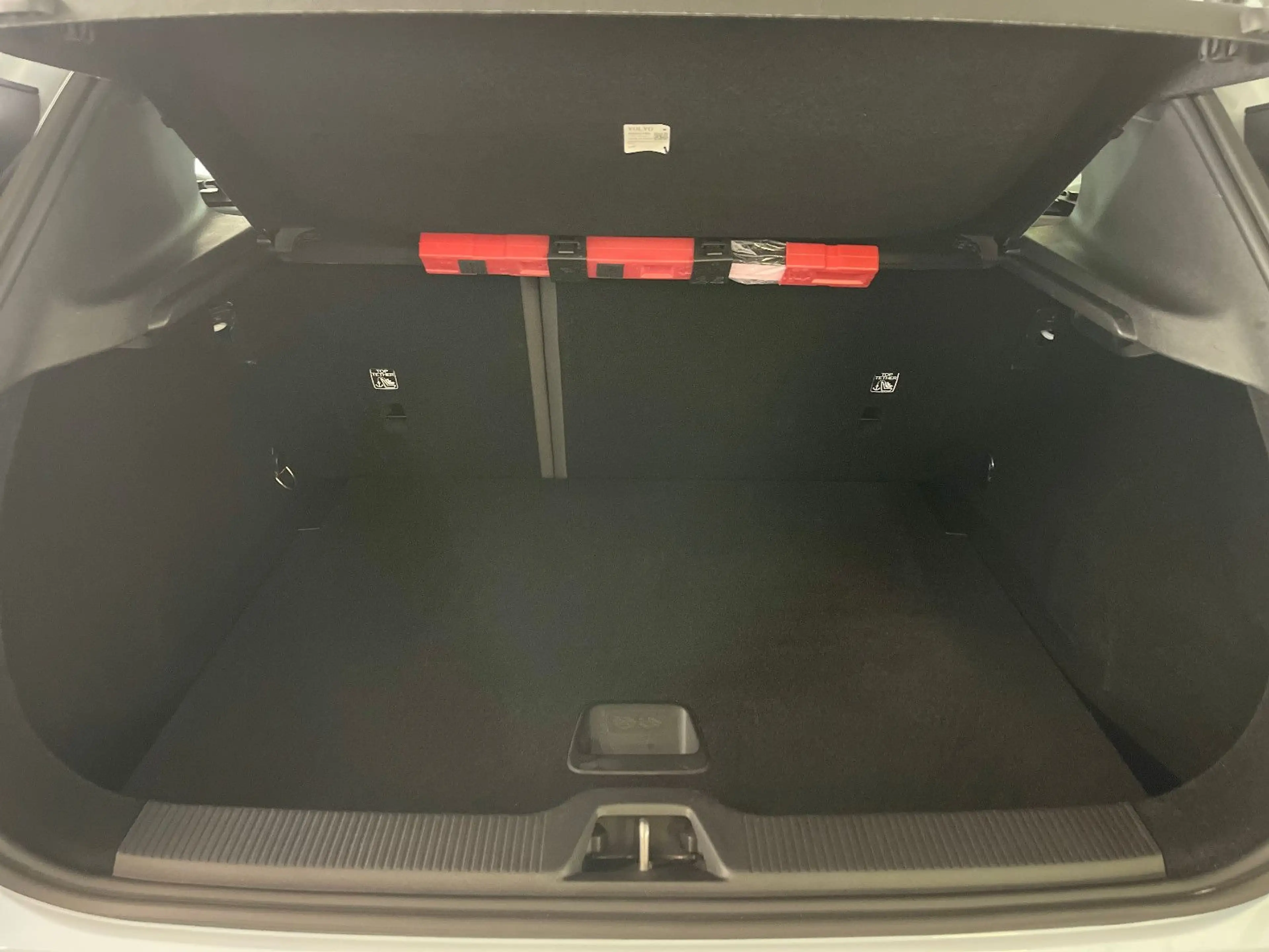 Volvo EX30 Twin Motor Performance ULTRA "Innen Breeze" — photo 15