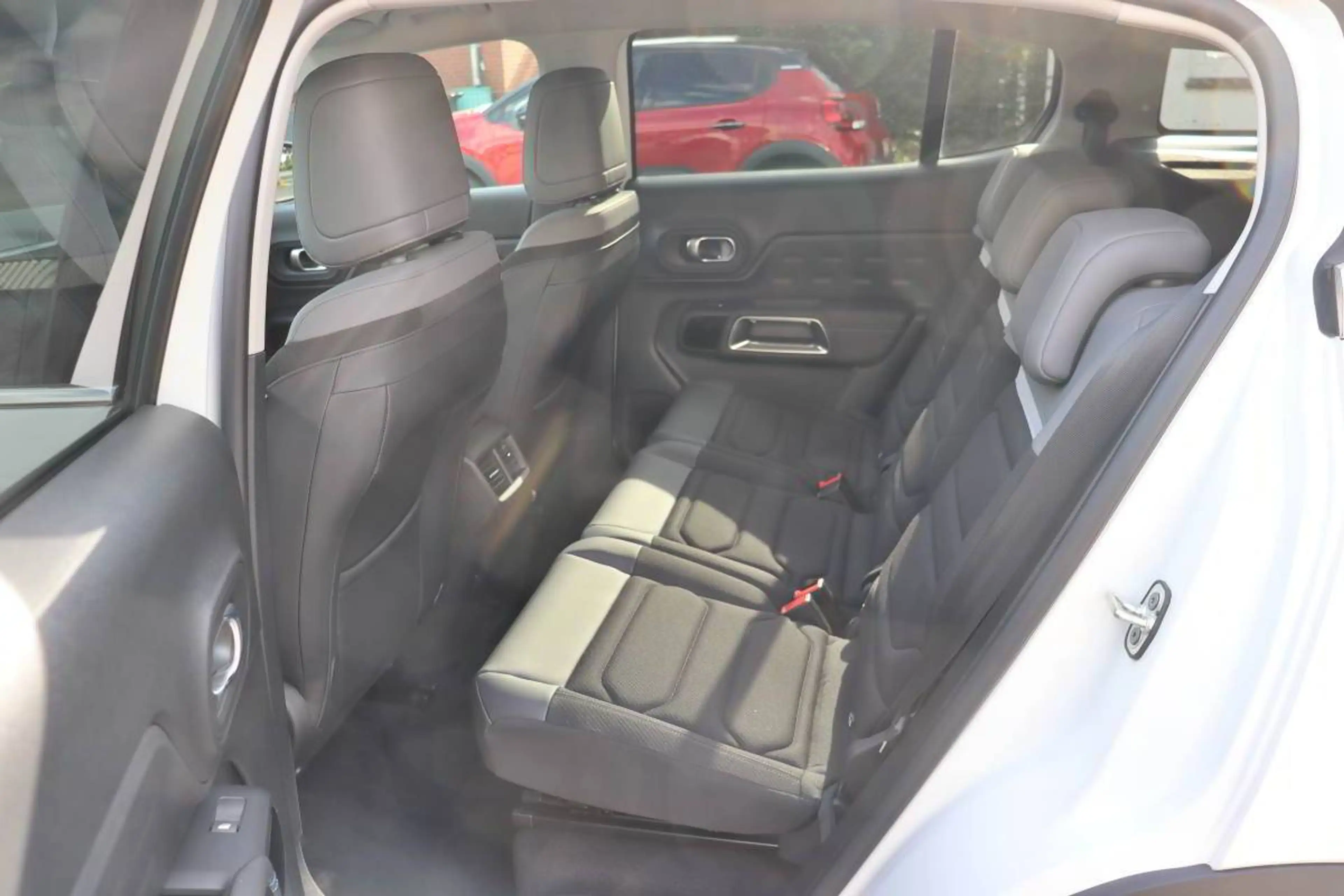 Citroen C5 Aircross Feel Pack — photo 12