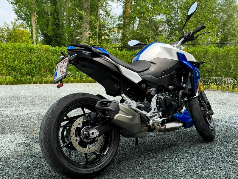 BMW F 900 R — photo 2