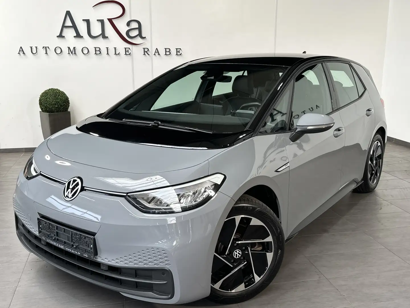 Volkswagen ID.3 Pro NAV+LED+VCOCKPIT+CARPLAY+1HD+18ZOLL+DAB Серый - 1