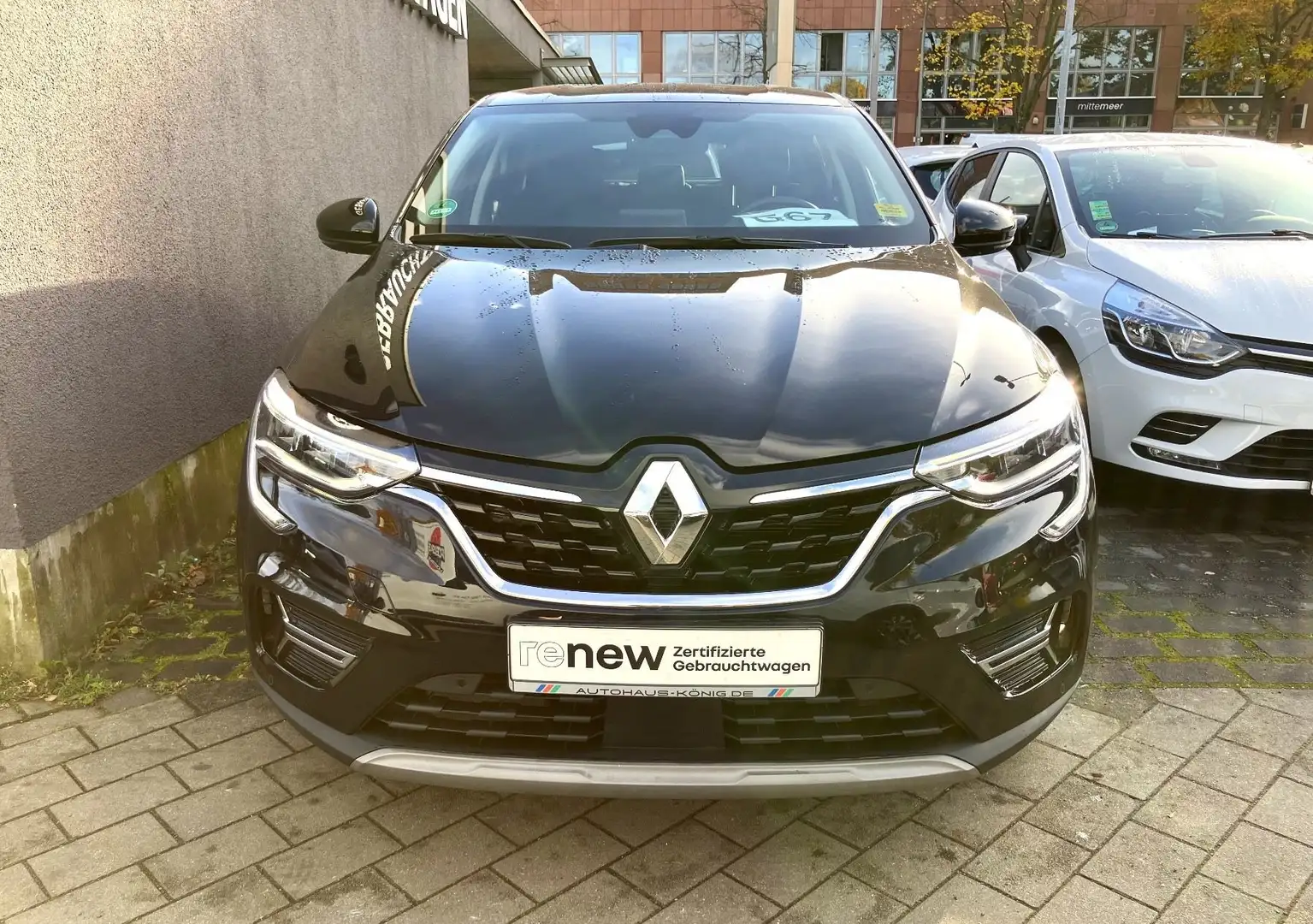 Renault Arkana 1.3 TCe 140 Techno Automatik Schwarz - 2