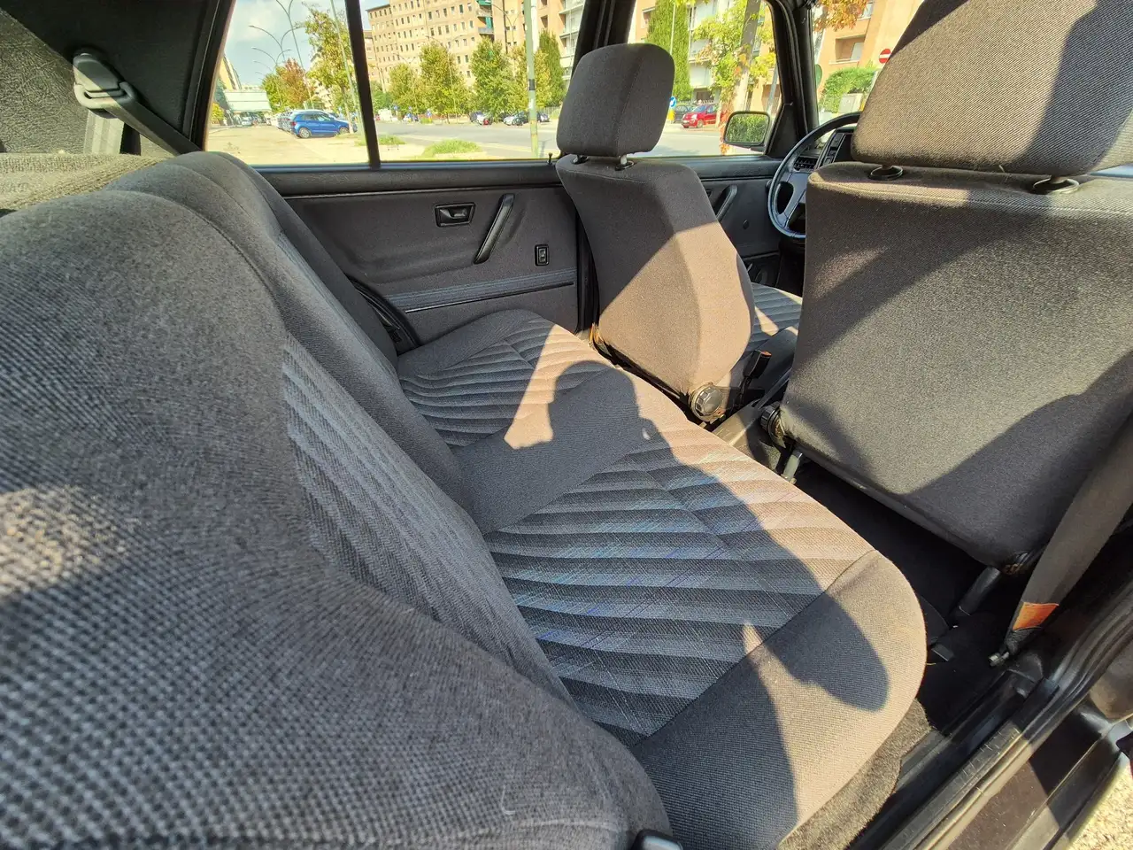 Volkswagen Golf 5p 1.8 GTI 8v 112cv 1990, foto 10