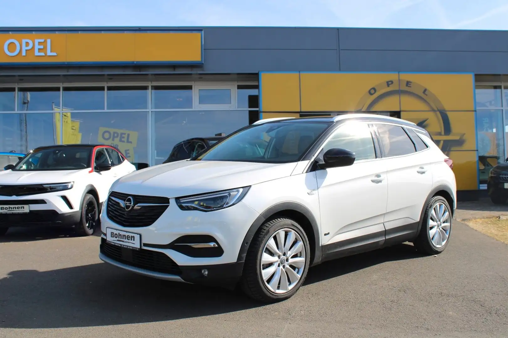 Opel Grandland X Hybrid Ultimate,Allrad,Vollleder Weiß - 1