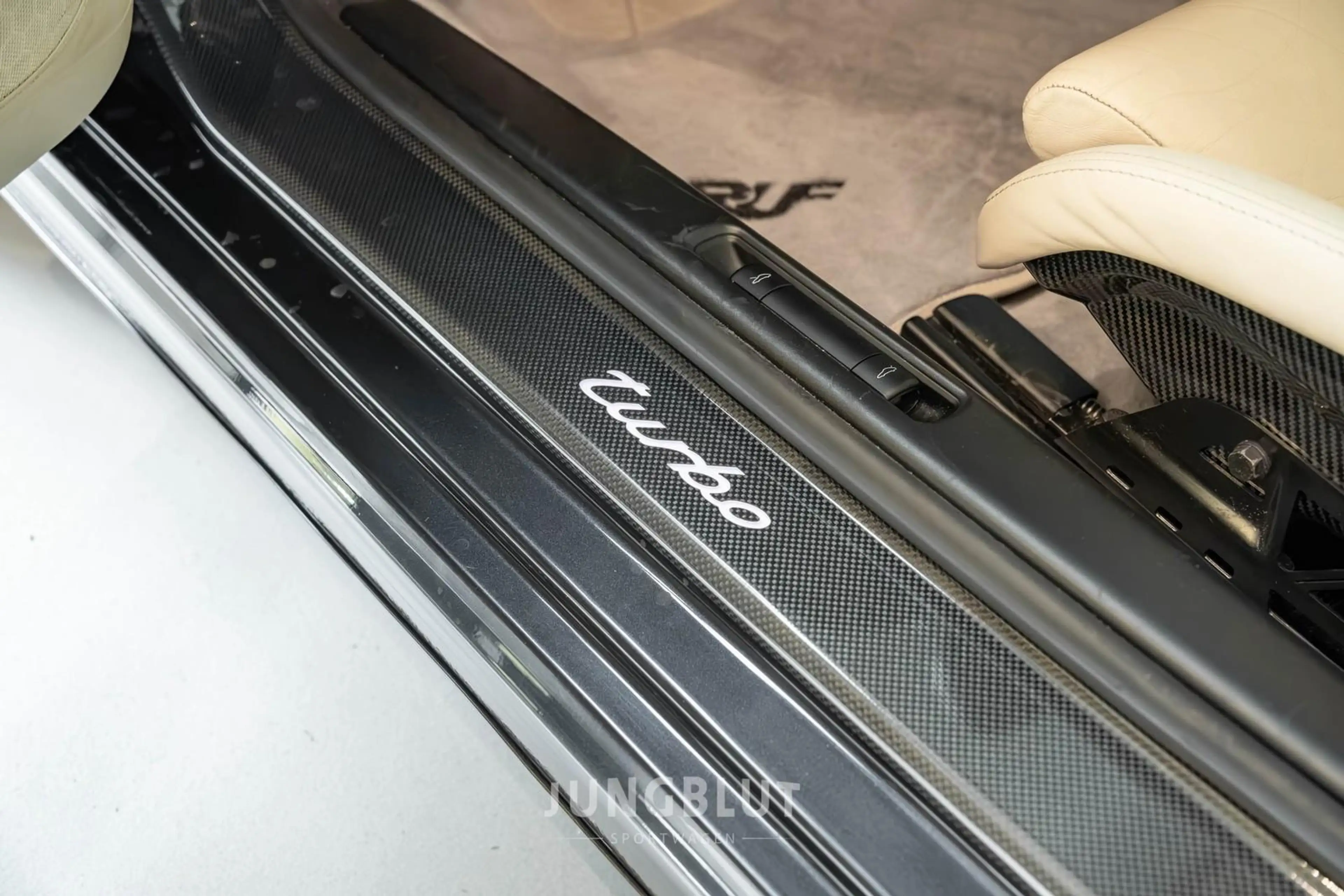 Porsche 997 .1 Turbo Coupé RUF RT 12 S + 685PS + Keramik — photo 9