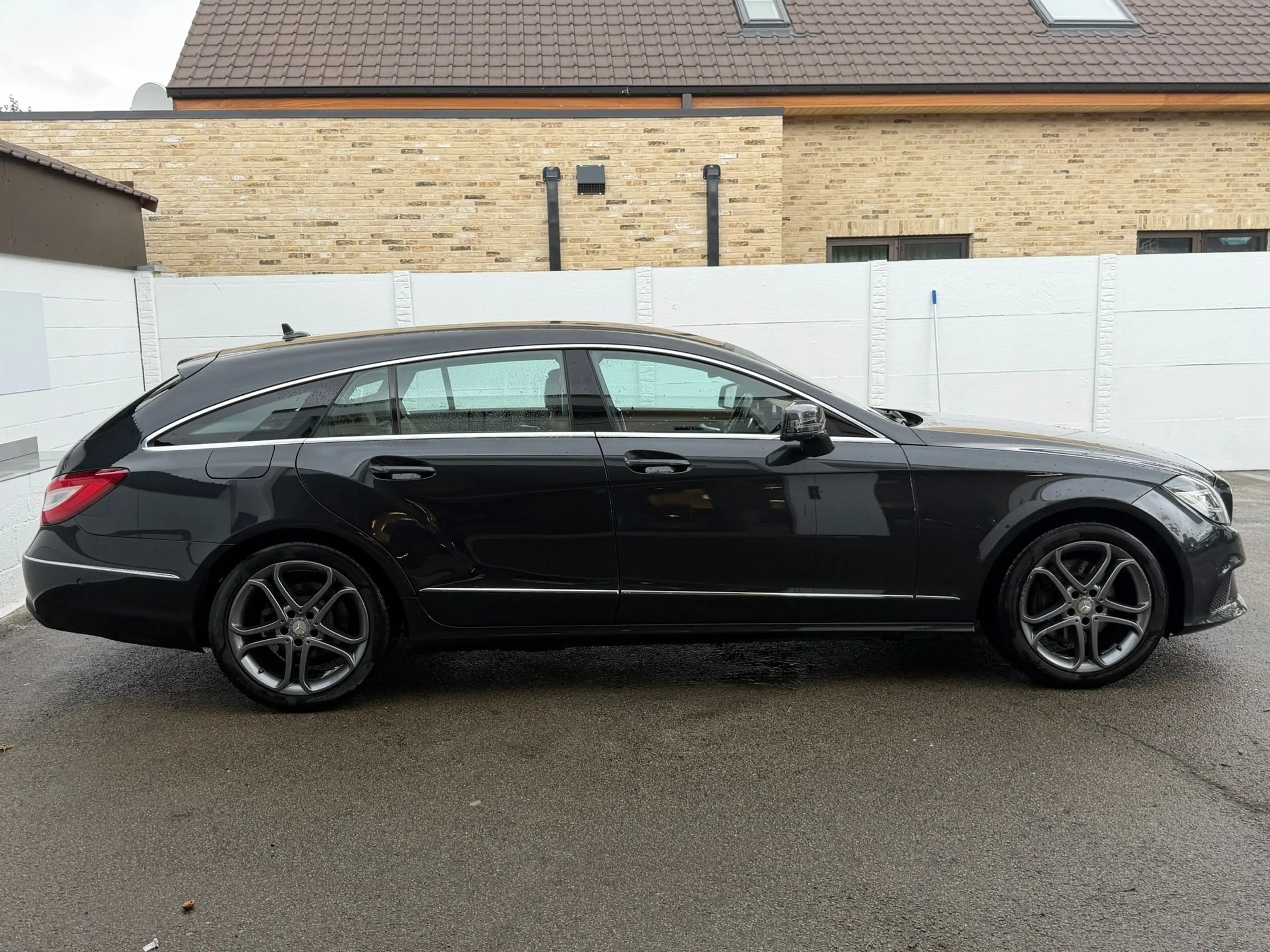 Mercedes-Benz CLS 250 CLS 250 BlueTEC 4-Matic — photo 7