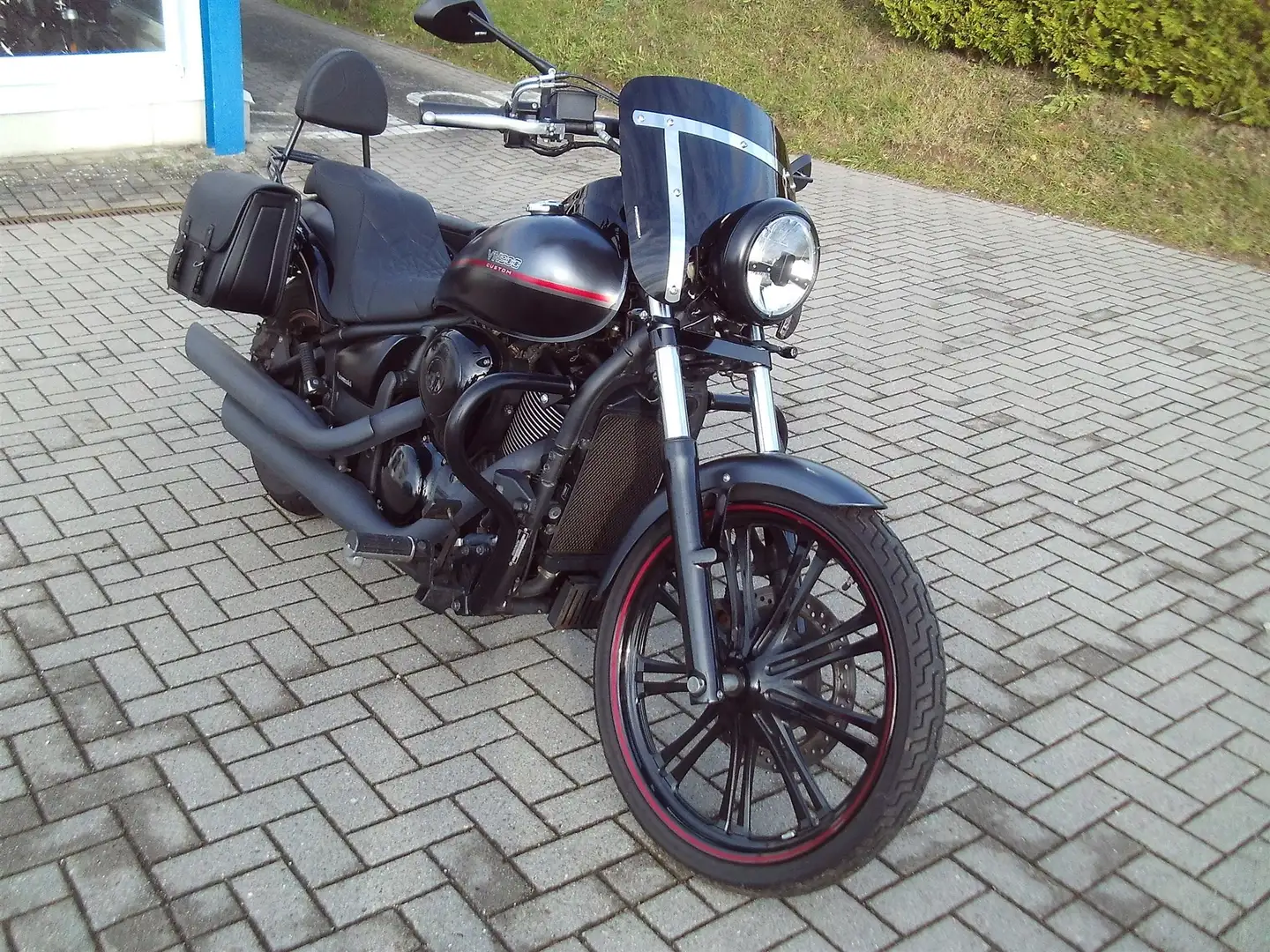 Kawasaki VN 900 Zwart - 1