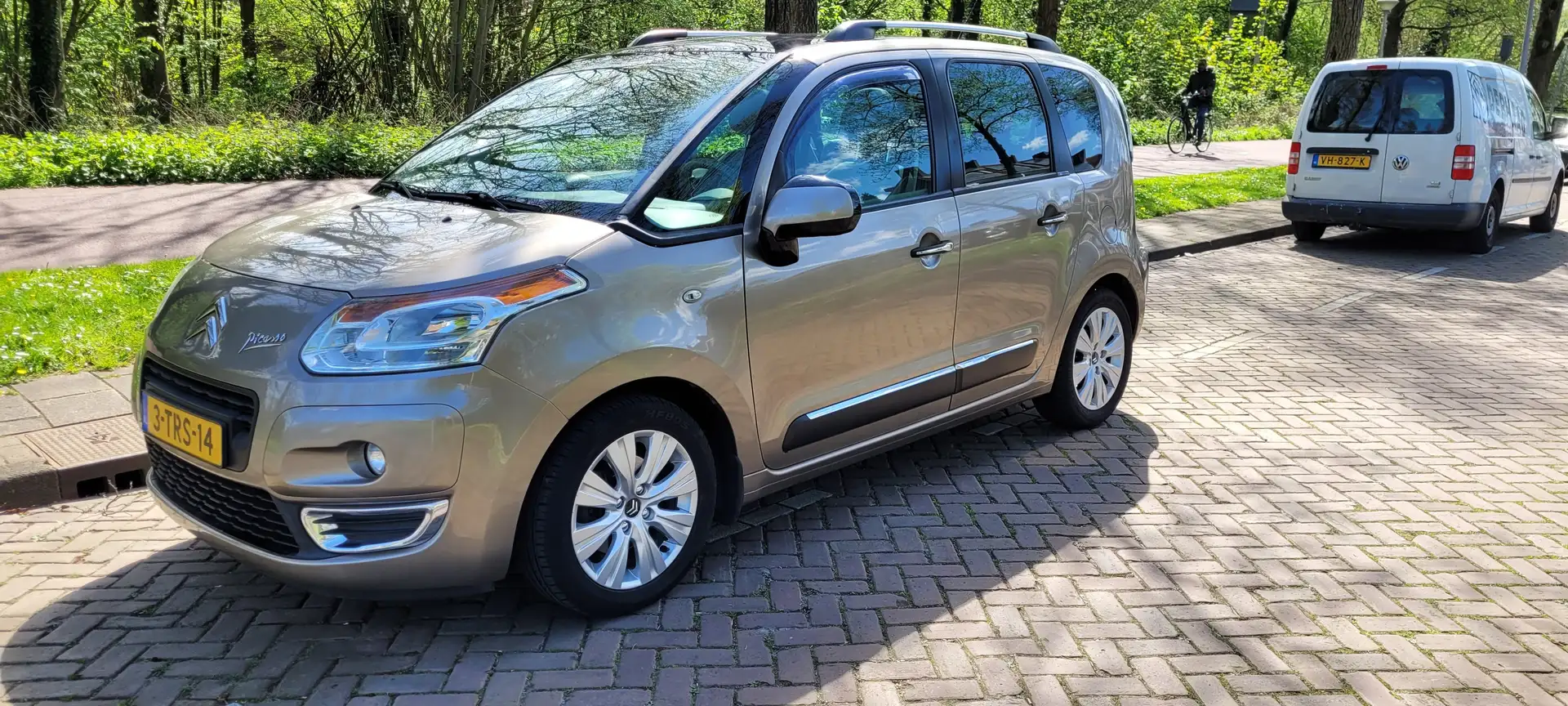 Citroen C3 Picasso 1.6 VTi Exclusive Beżowy - 1