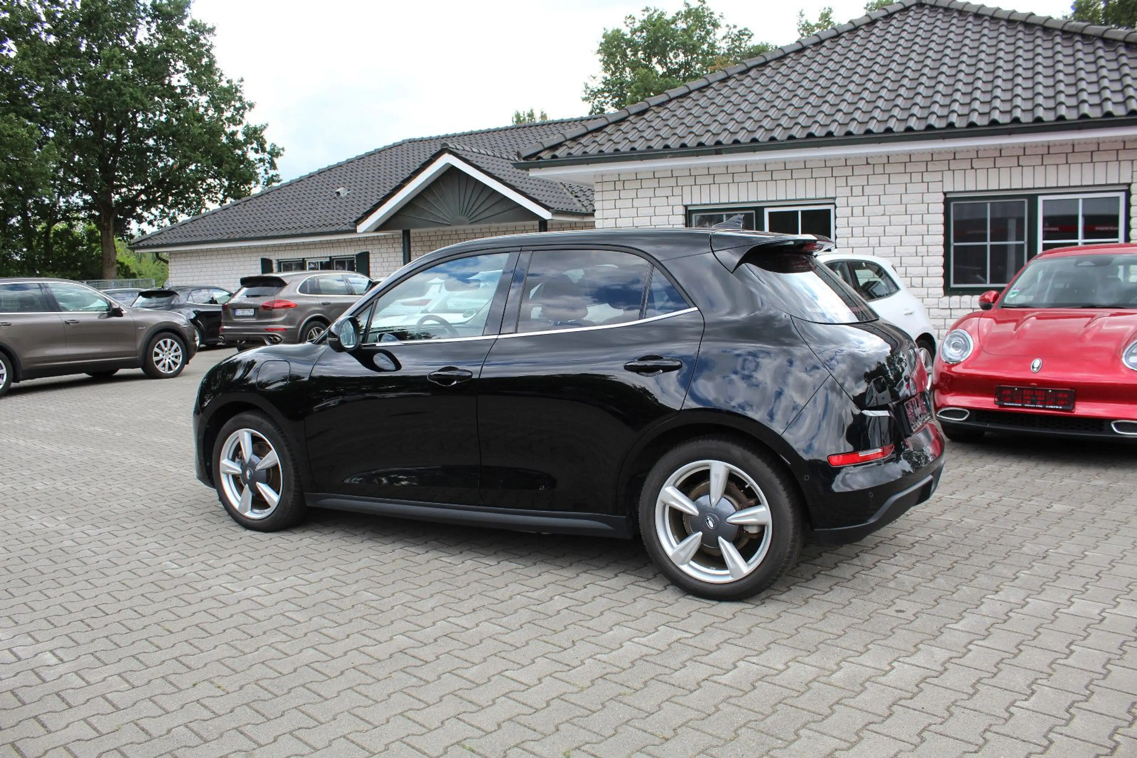 GWM ORA 03 400 Pro+(elektr. Heckklappe, Pano-Dach) — photo 4