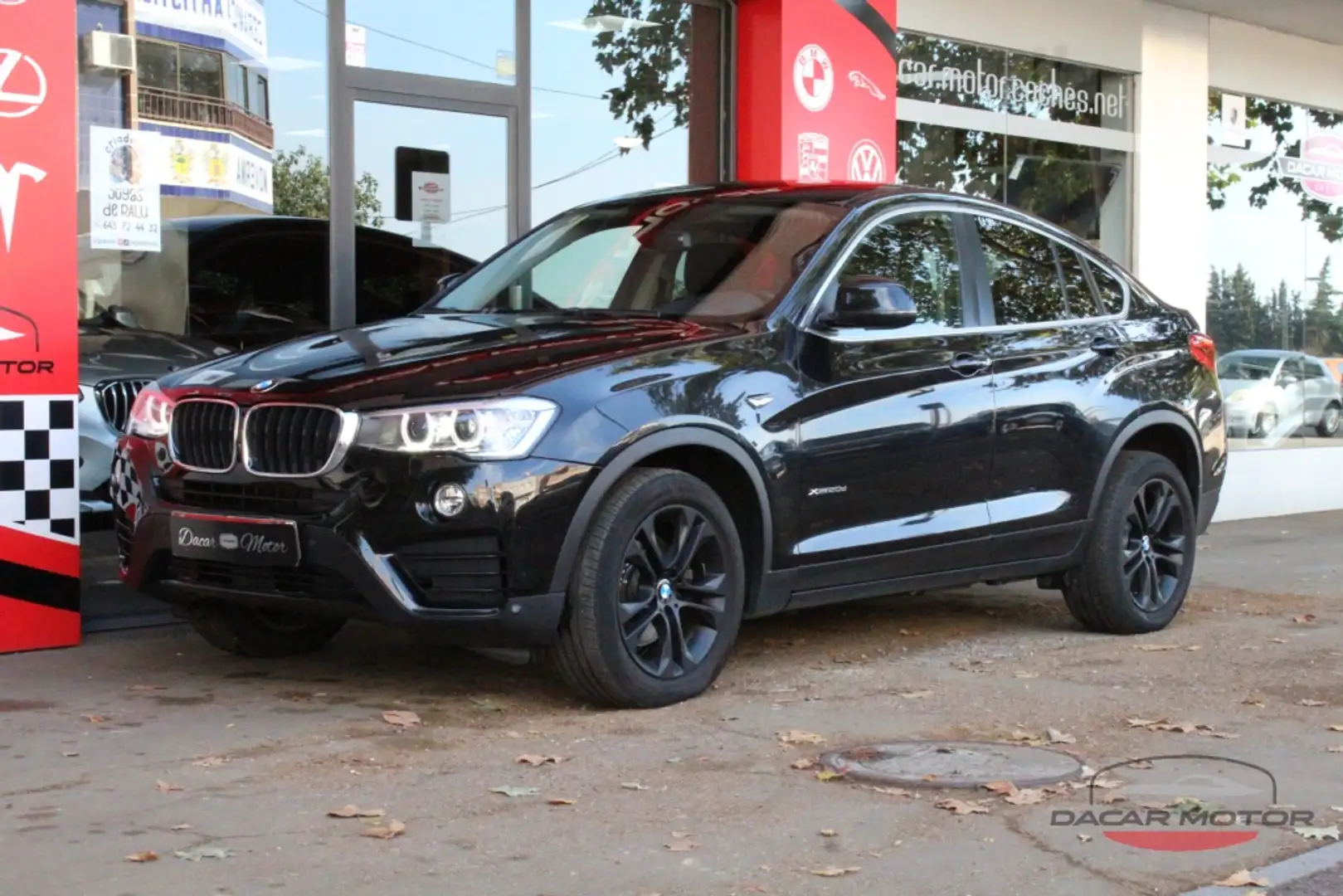 BMW X4 xDrive 20dA Noir - 2