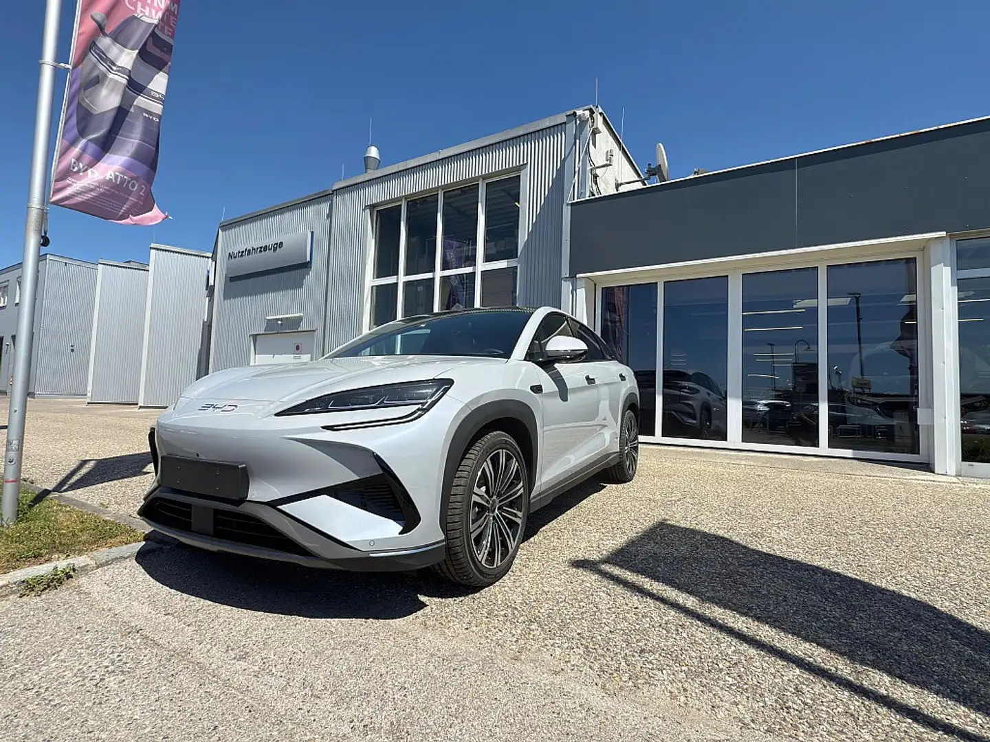 BYD Sealion 7 Excellence Österreich Paket 91.5 kWh AWD Gri - 2