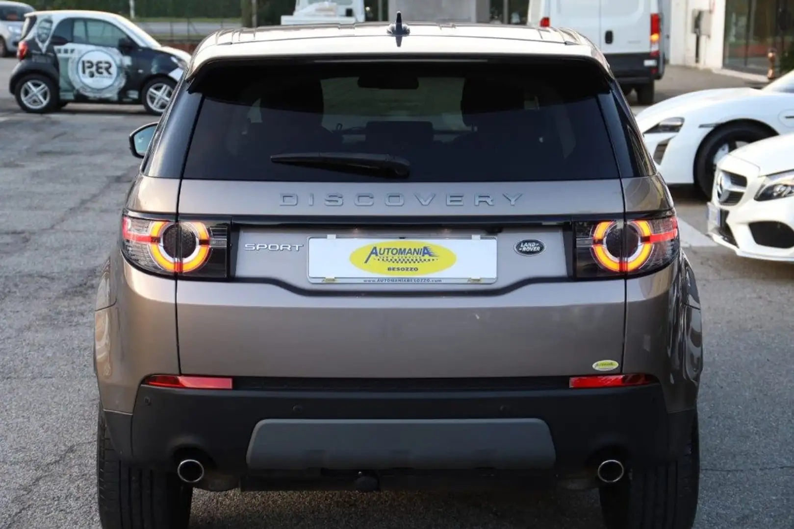 Land Rover Discovery Sport 2.0 TD4 150 CV EURO6 Brown - 2
