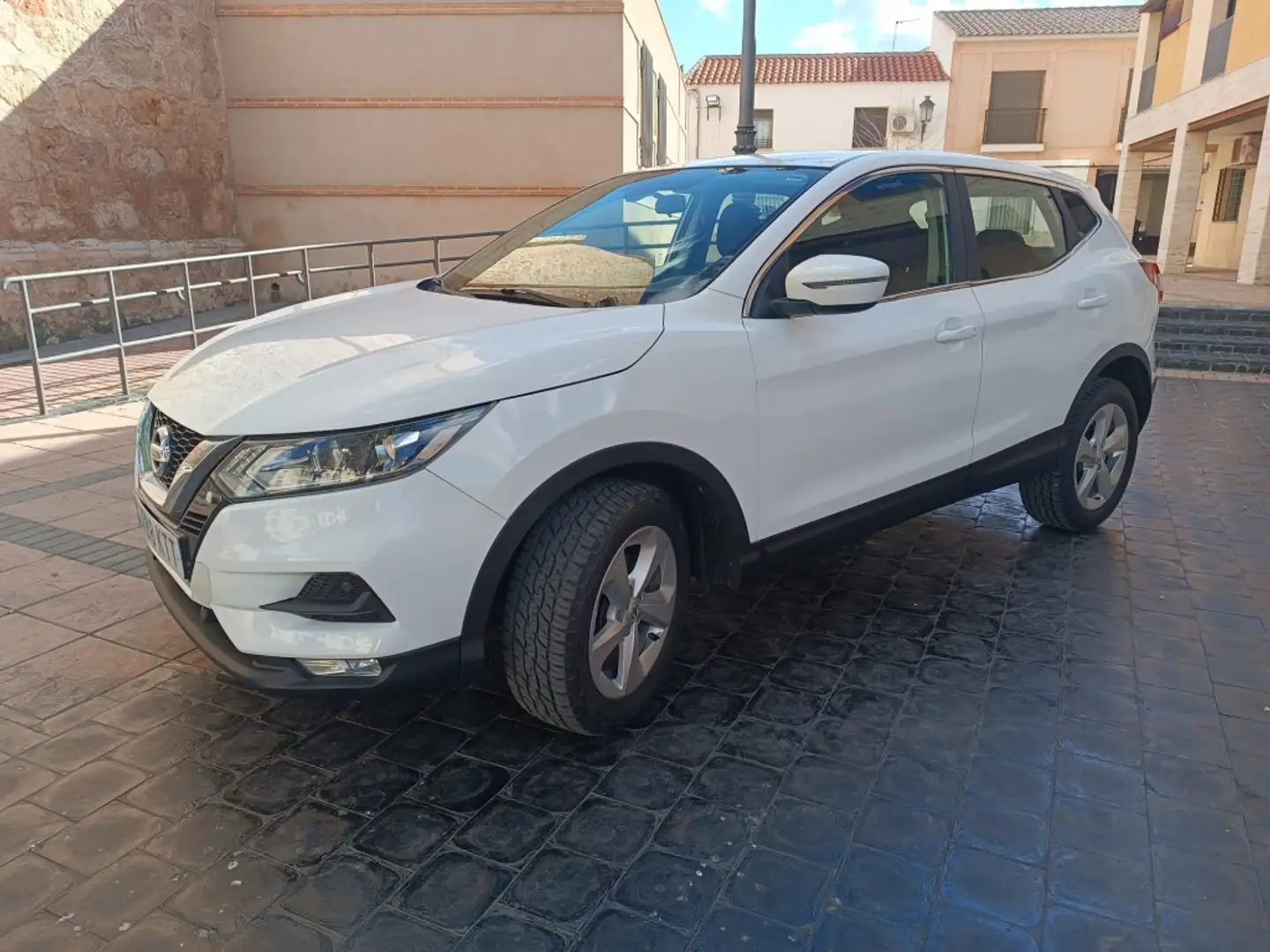 Nissan Qashqai 1.6dCi Acenta 4x4-i Blanco - 1