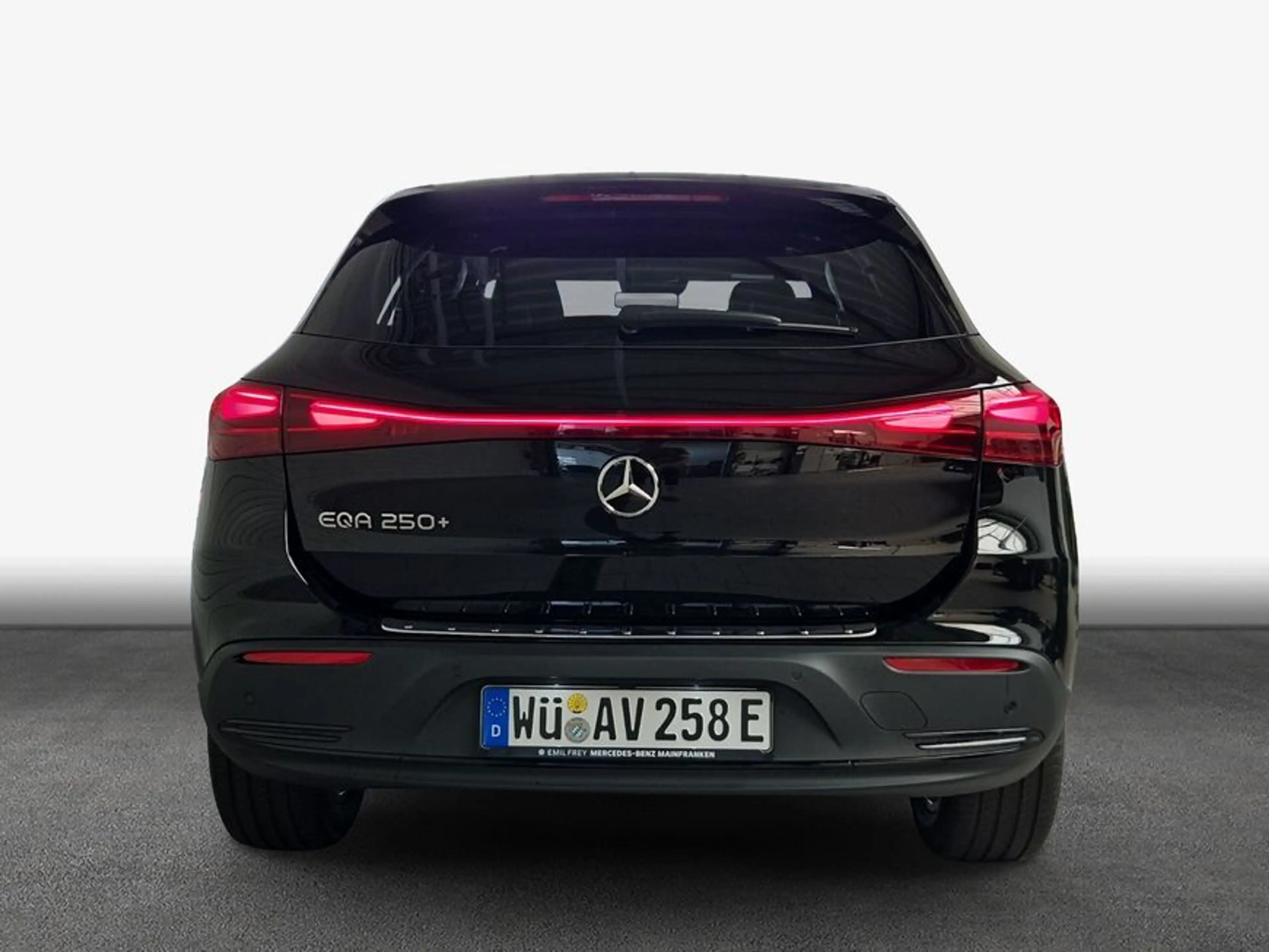 Mercedes-Benz EQA 250 EQA — photo 6