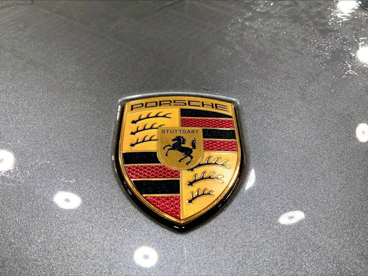 Porsche Cayenne снимка Porsche Cayenne