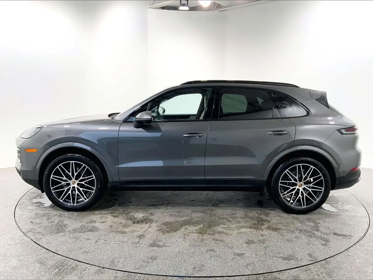 Porsche Cayenne снимка Porsche Cayenne