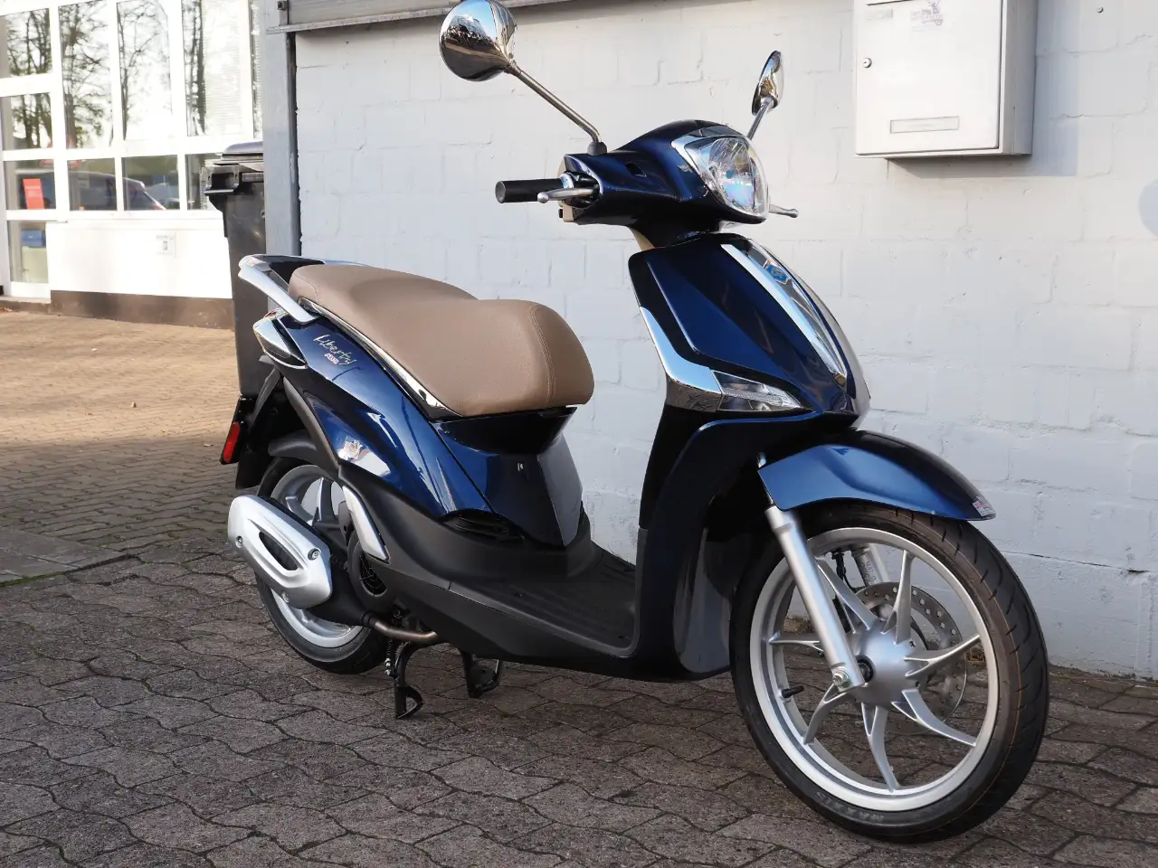 Piaggio Liberty 125 Roller/Scooter in Blau neu in Hannover für € 2.999,-