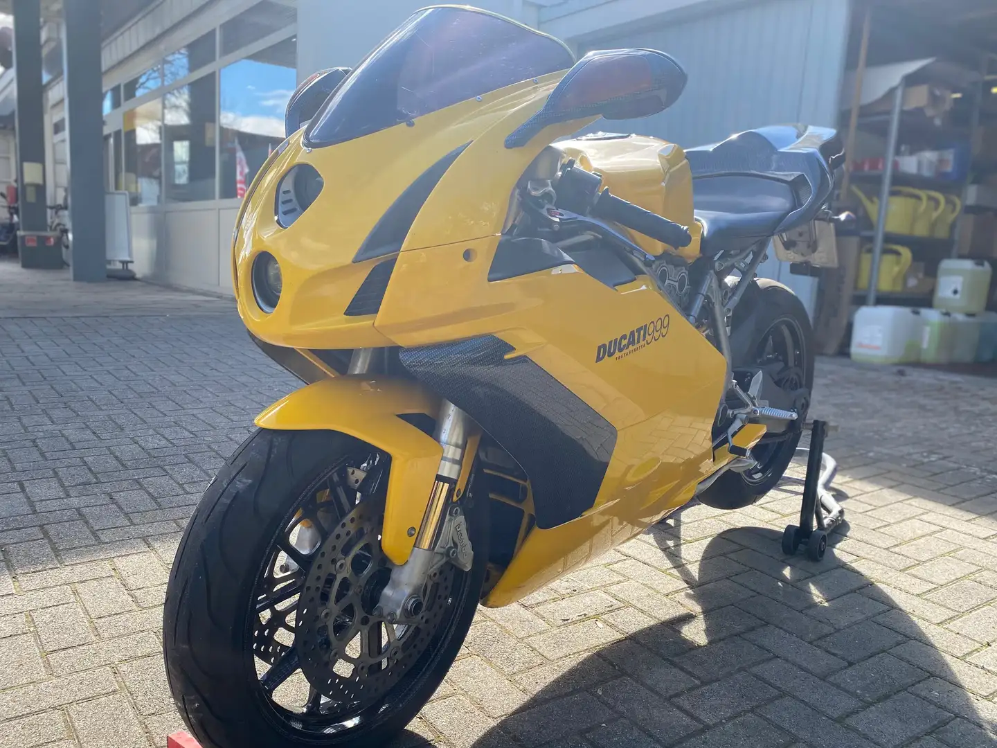 Ducati 999 Amarillo - 2