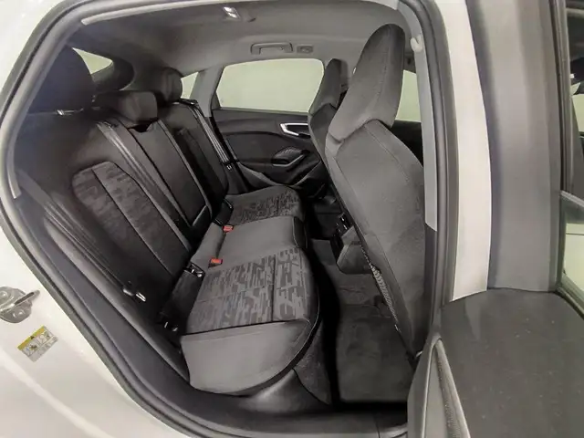 Audi A5 view 8
