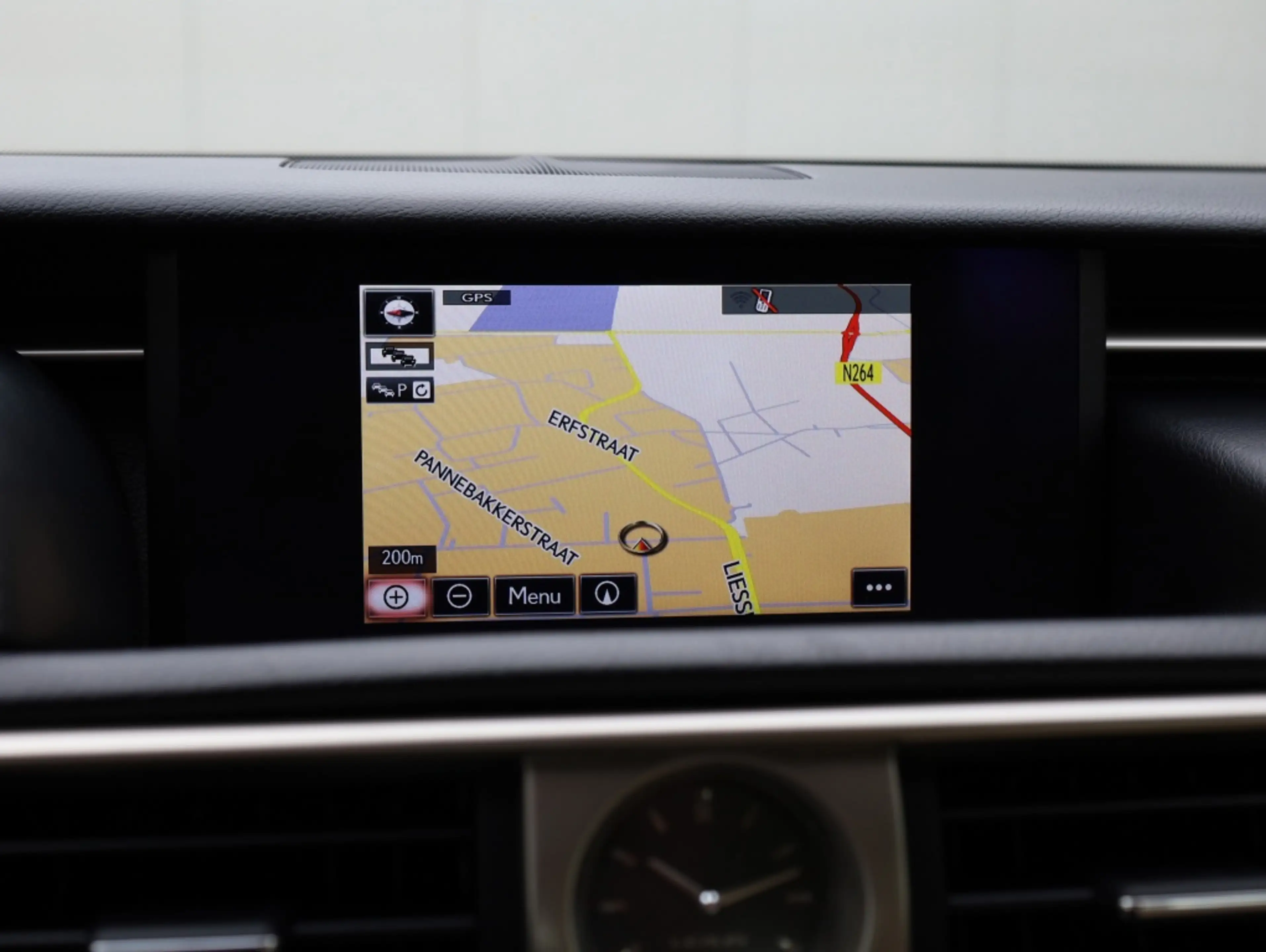 Lexus IS 300 300h Business Line Pro | Leder | Schuifdak | Adapt — photo 19