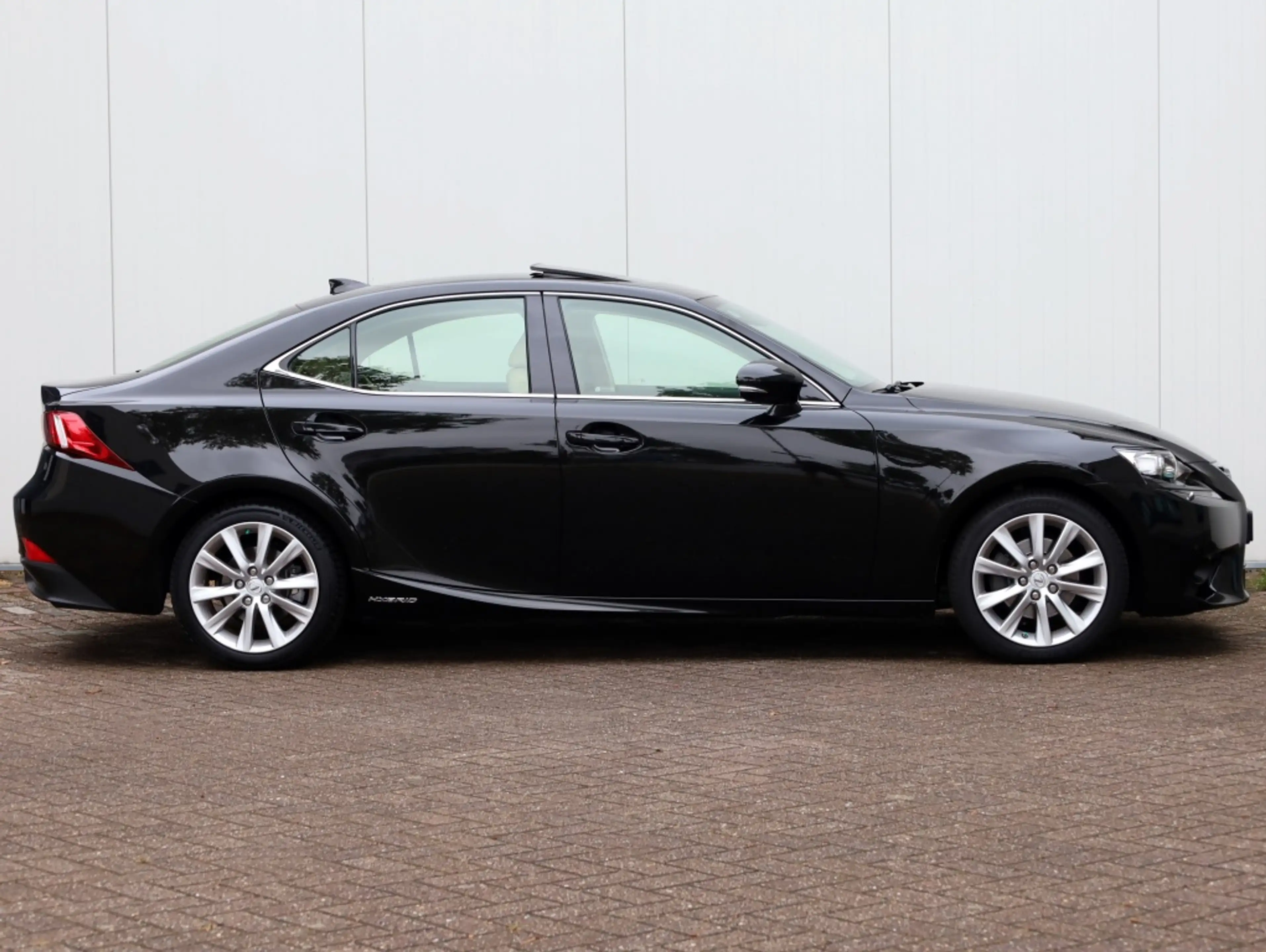 Lexus IS 300 300h Business Line Pro | Leder | Schuifdak | Adapt — photo 6