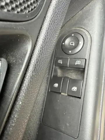 Opel Zafira view 15