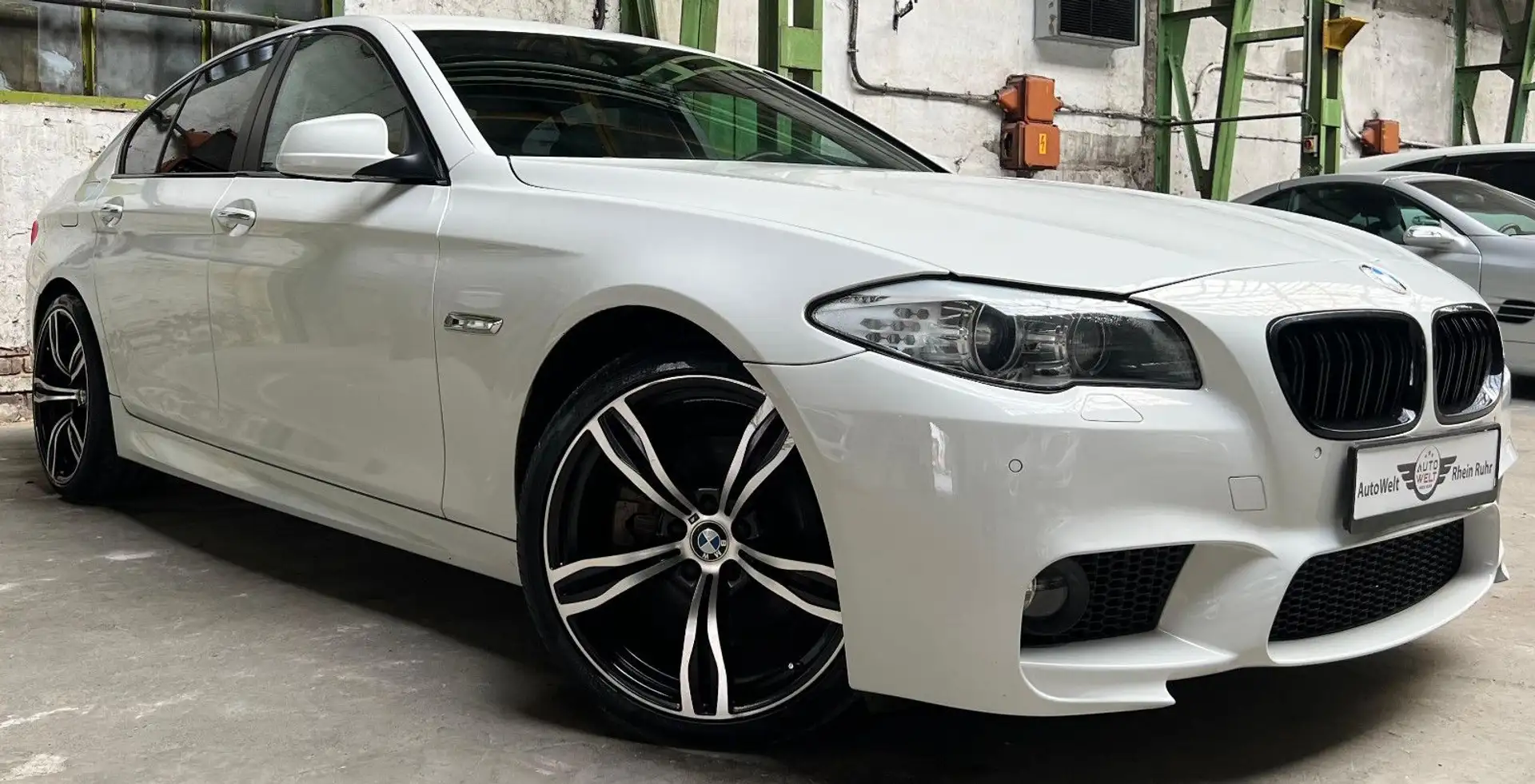 BMW 528 i 5 M-Paket Styl 525 530 Blanc - 2